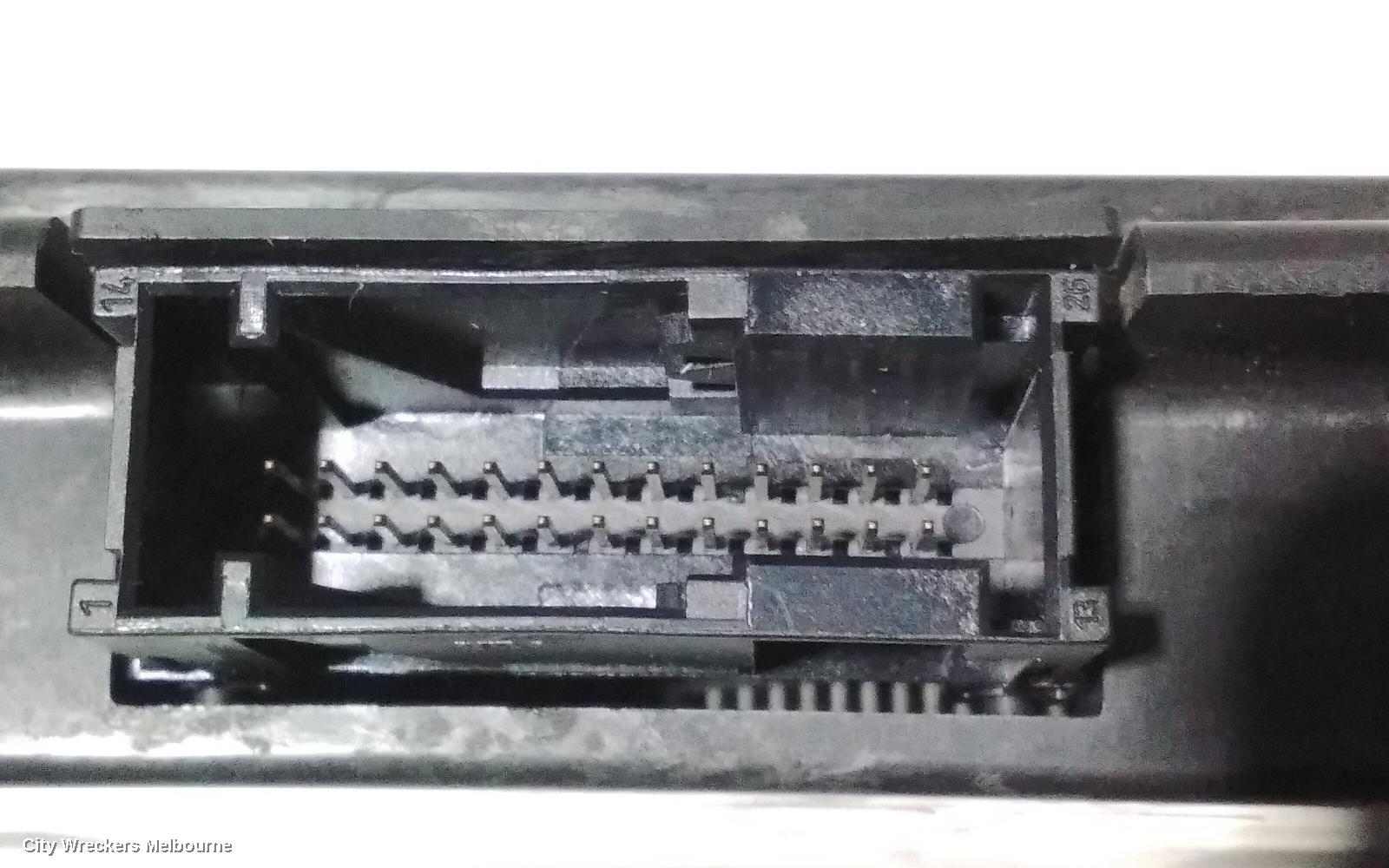 BMW 3 SERIES ECU, FOOTWELL MODULE, E90-E93, 03/2005 - 09/2013 - Image 2