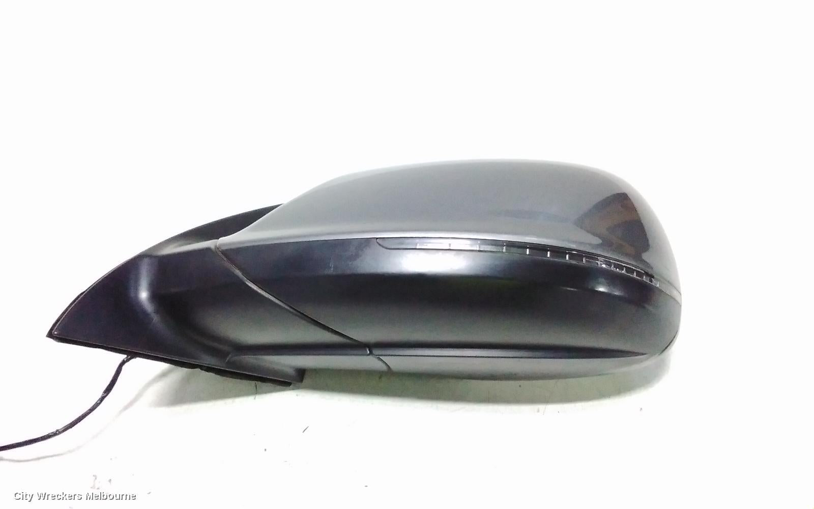 AUDI Q7 LEFT DOOR MIRROR, 4L, MANUAL FOLD, W/ INDICATOR, NON MEMORY & NO LANE CHANGE ASSIST TYPE, 10/2009 - 08/2015 - Image 3