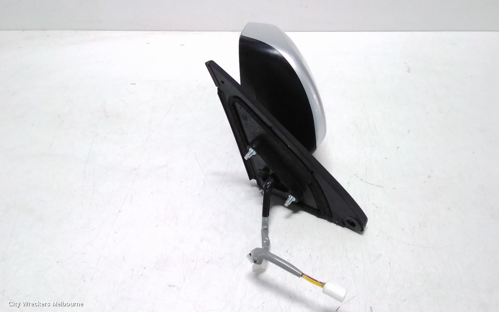 TOYOTA KLUGER LEFT DOOR MIRROR, GSU40-GSU45, 07/2010 - 02/2014 - Image 3