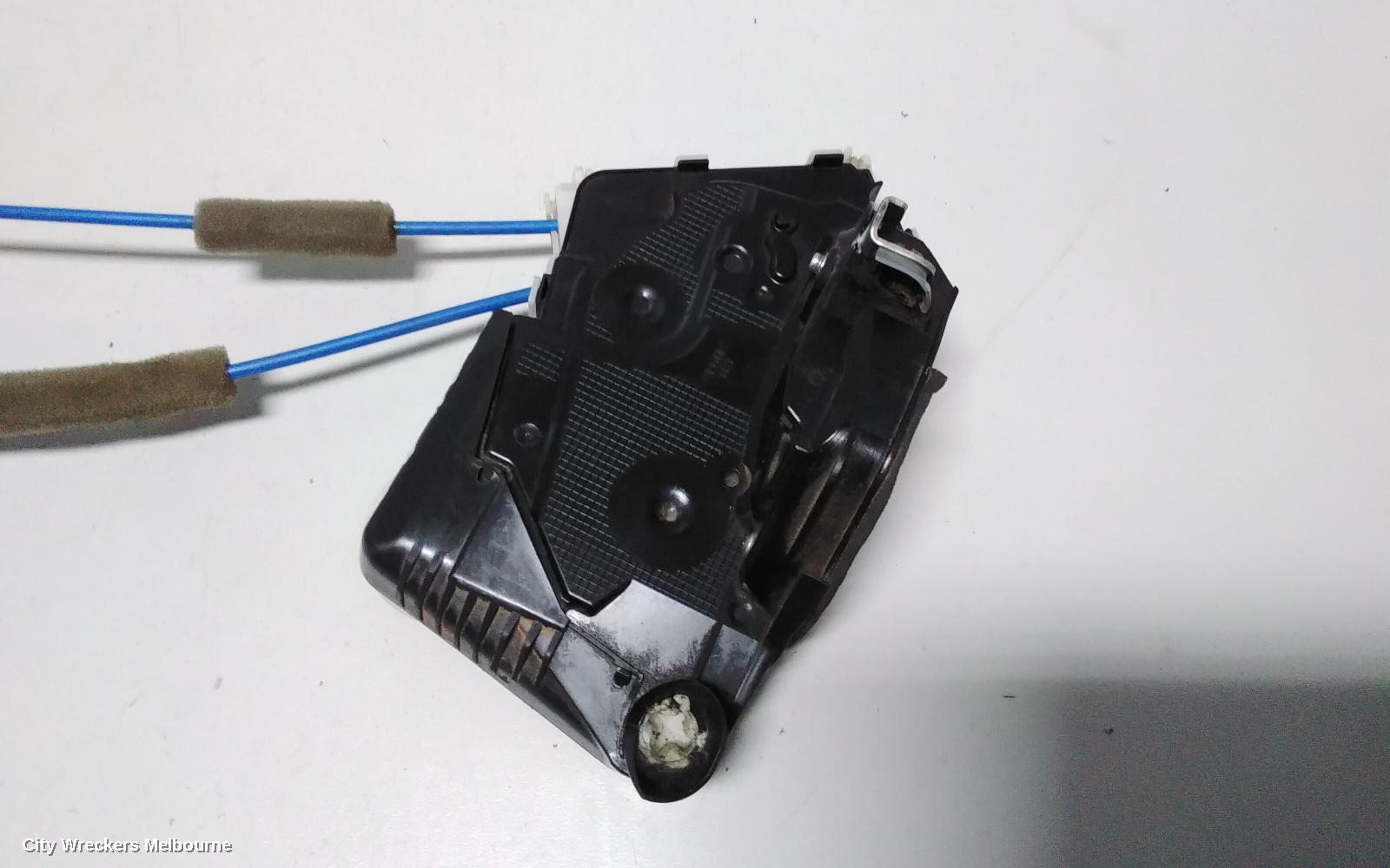 HONDA CRV DOOR/BOOT/GATE LOCK, RIGHT FRONT DOOR LOCK, RM 11/2012 - 04/2017 - Image 2