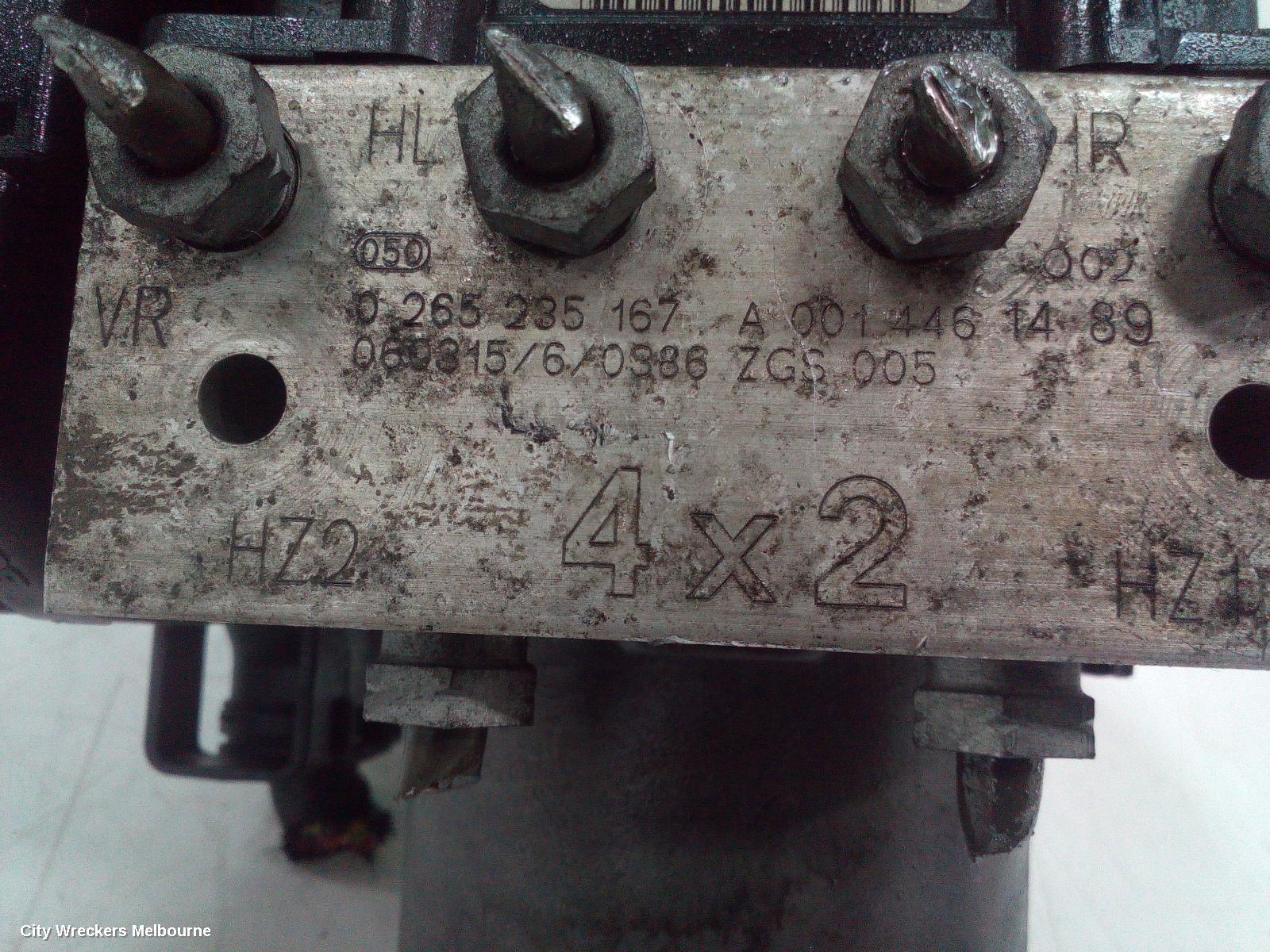 MERCEDES VITO ABS PUMP/MODULATOR, 639, 12/2005 - 02/2015 - Image 3