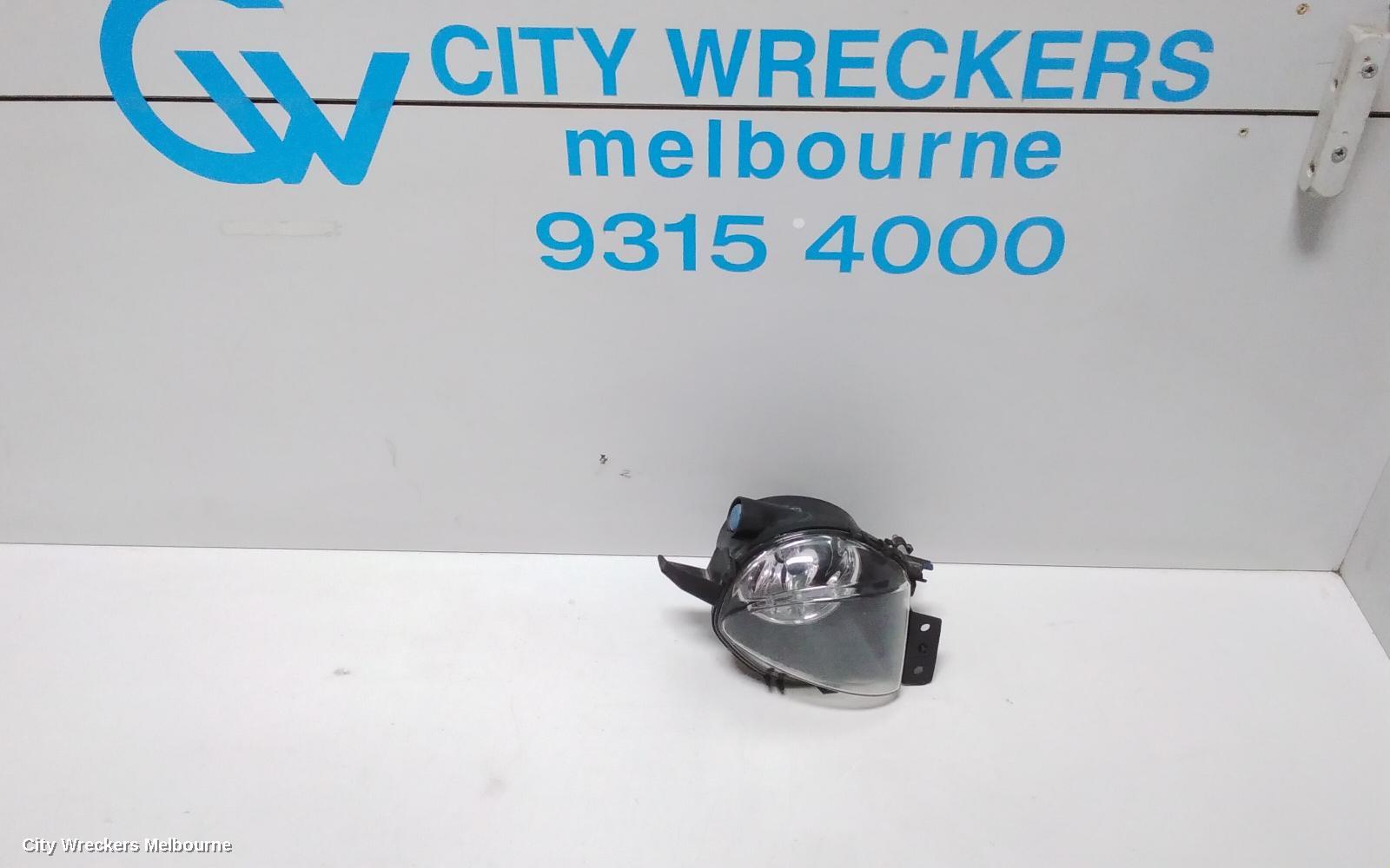 BMW 3 SERIES RIGHT INDICATOR/FOG/SIDE, BUMPER FOGLAMP, E90/E91, SEDAN/WAGON, NON M SPORT TYPE, 03/2005 - 08/2008 - Image 1