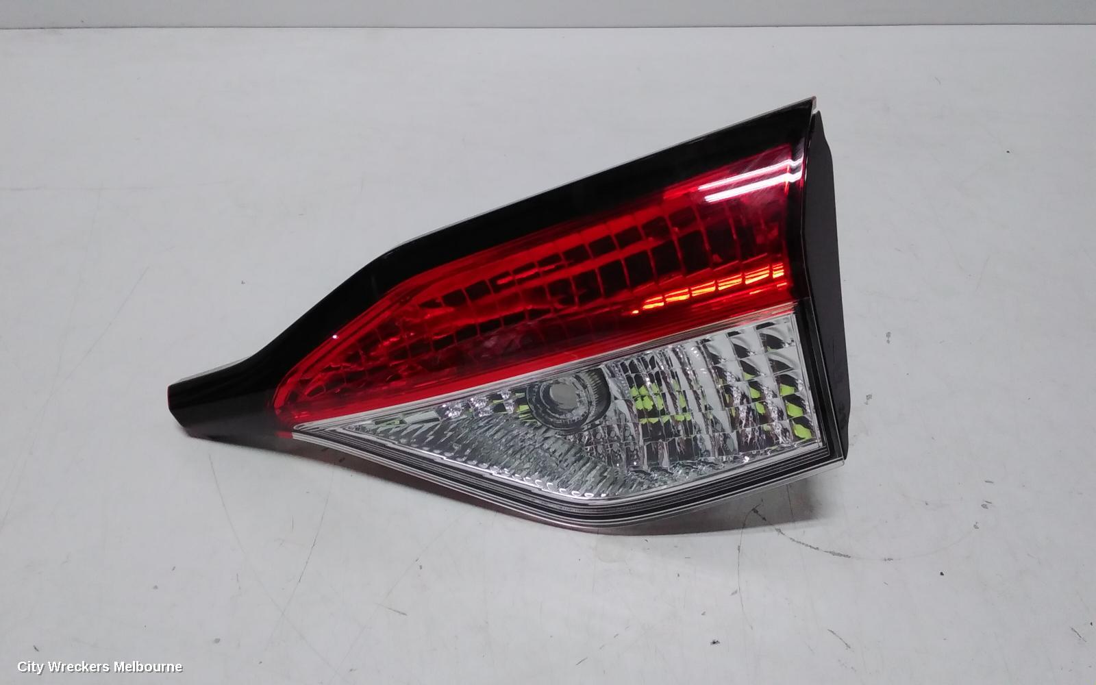 TOYOTA COROLLA REAR GARNISH, BOOTLID LAMP (RH SIDE), E210, SEDAN, 09/2019 ONWARDS - Image 1