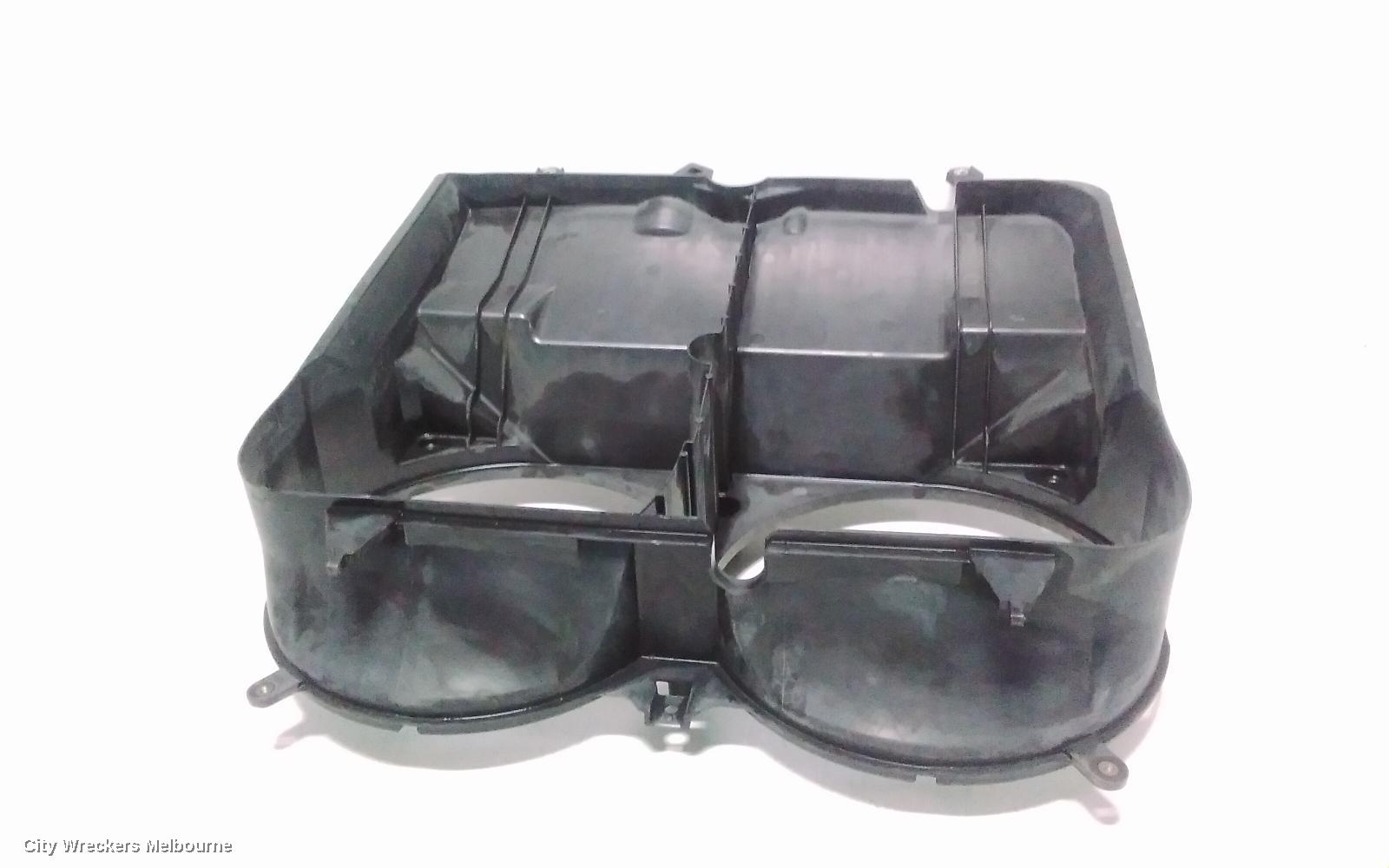 TOYOTA HIACE FAN SHROUD, TRH/KDH 03/2005 - 04/2019 - Image 3