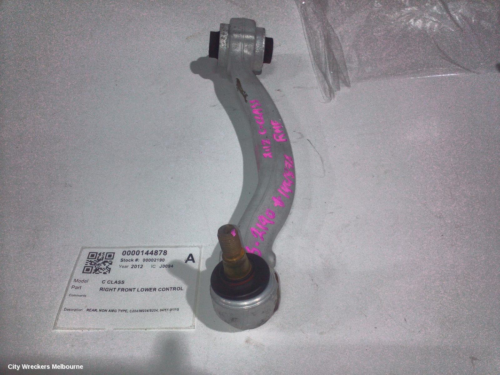 MERCEDES C CLASS RIGHT FRONT LOWER CONTROL ARM, REAR, NON AMG TYPE, C204/W204/S204, 04/2011 - 01/2015 - Image 1