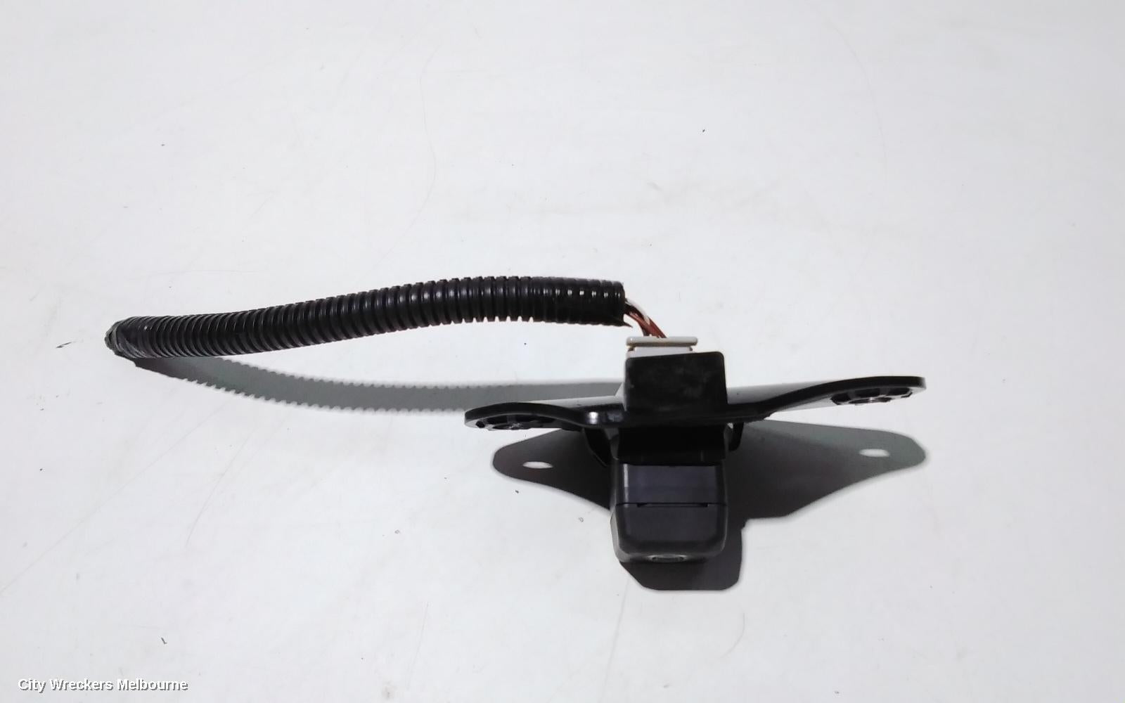 TOYOTA AURION REVERSE CAMERA, REVERSE CAMERA, GSV50R, 04/2012 - 08/2017 - Image 1