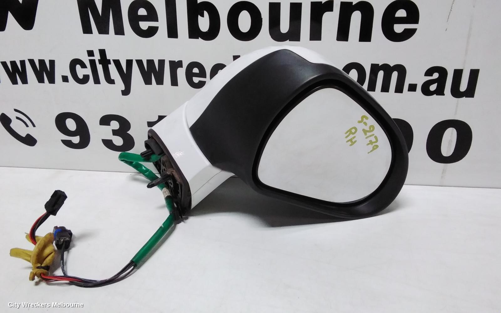 PEUGEOT 308 RIGHT DOOR MIRROR, T7, HATCH/WAGON, POWER FOLDING, 3 PLUG TYPE, 09/2007 - 12/2013 - Image 2