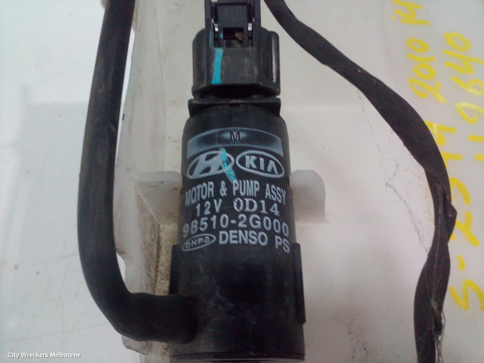 HYUNDAI I45 WASHER BOTTLE, WASHER BOTTLE, YF, 02/2010 - 04/2014 - Image 3