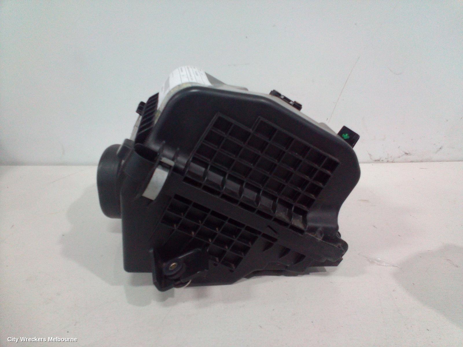 HONDA CIVIC AIR CLEANER/BOX, AIR CLEANER, 9TH GEN, HATCH (VIN SHHFK), 1.8, PETROL, 06/2012 - 04/2016 - Image 2