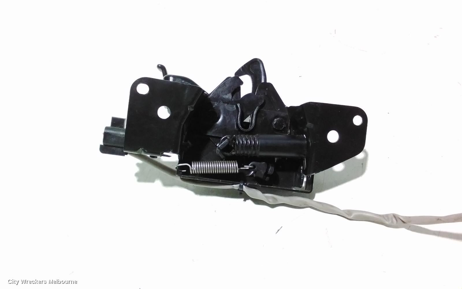 KIA STINGER BONNET LOCK/SUPPORT, CK, 06/2017 - 04/2023 - Image 3
