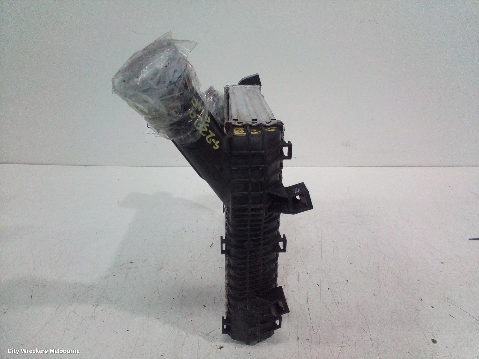 AUDI Q7 INTERCOOLER, DIESEL, 3.0, BUG/CASA/CJGA/CRCA CODE, RH SIDE, 4L, 09/2006 - 08/2015 - Image 1