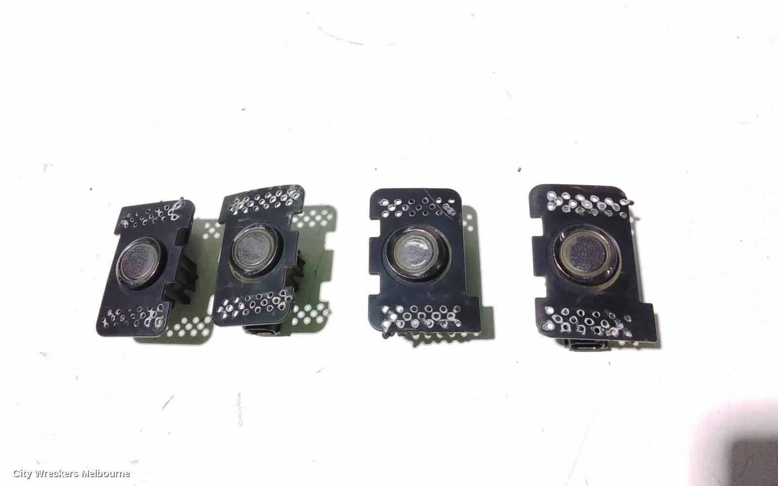 JEEP GRANDCHEROKEE, WK, 10/2010 - 02/2022, CRUSH SENSORS: 104916 - Image 3