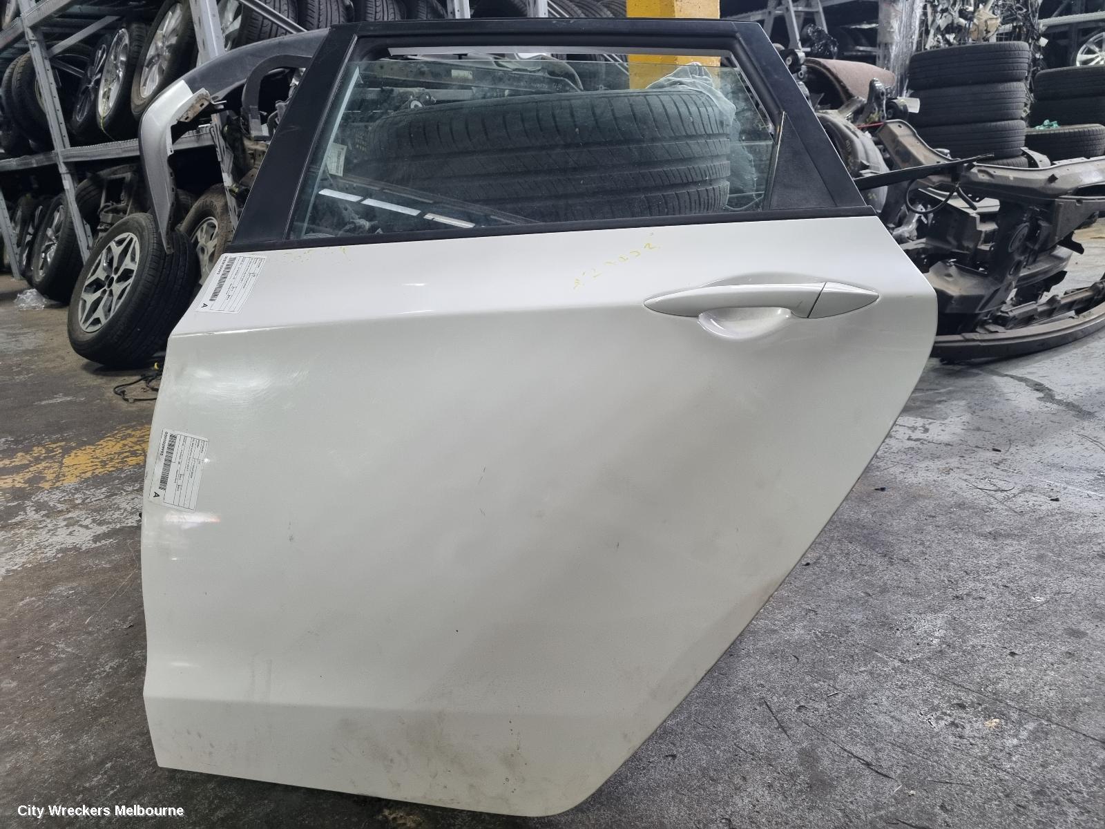 HYUNDAI I30 LEFT REAR DOOR/SLIDING, GD, WAGON, 02/2012 - 07/2016 - Image 2