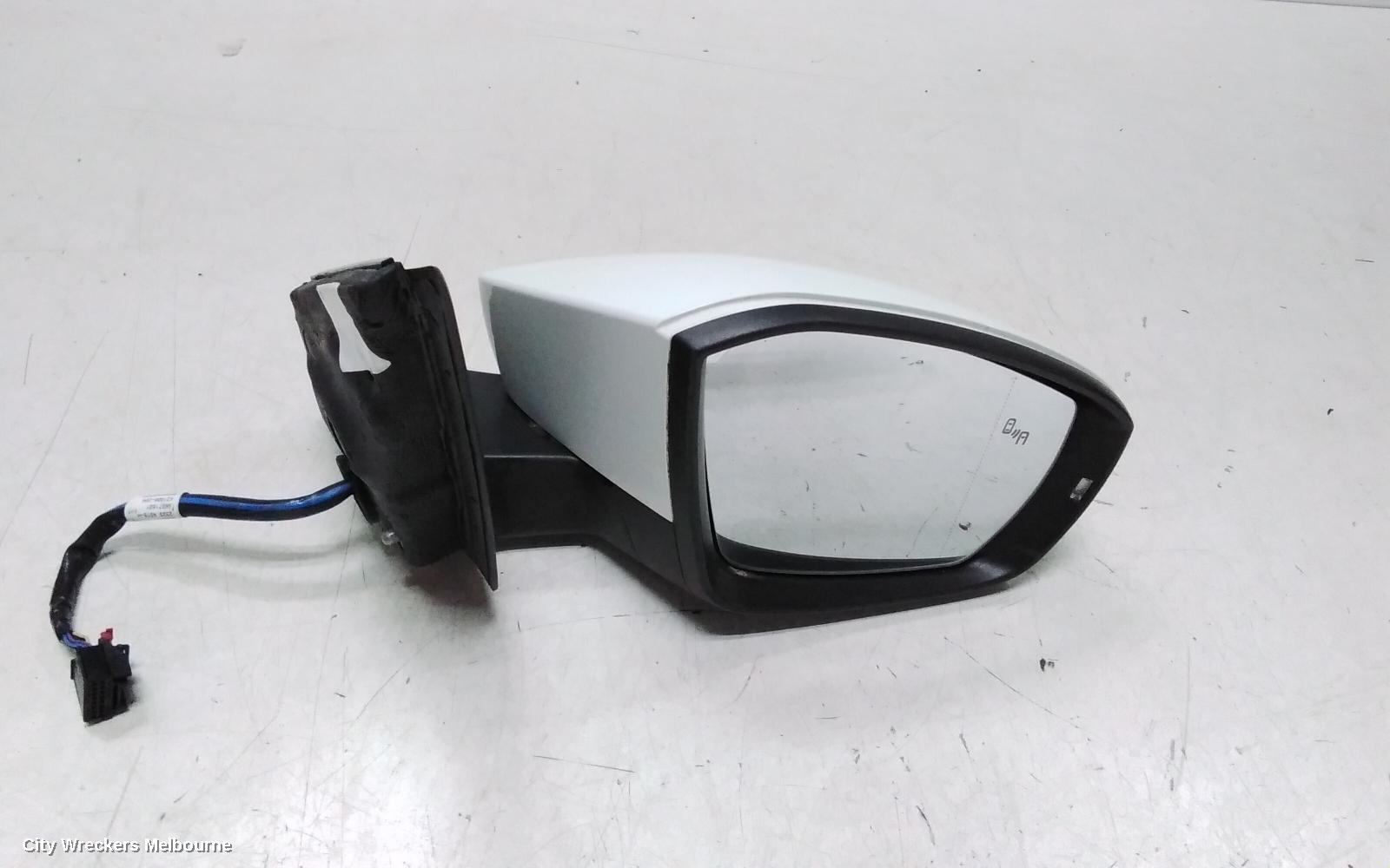 VOLKSWAGEN T-CROSS RIGHT DOOR MIRROR, C1, POWER FOLD TYPE, 01/2020 ONWARDS - Image 1