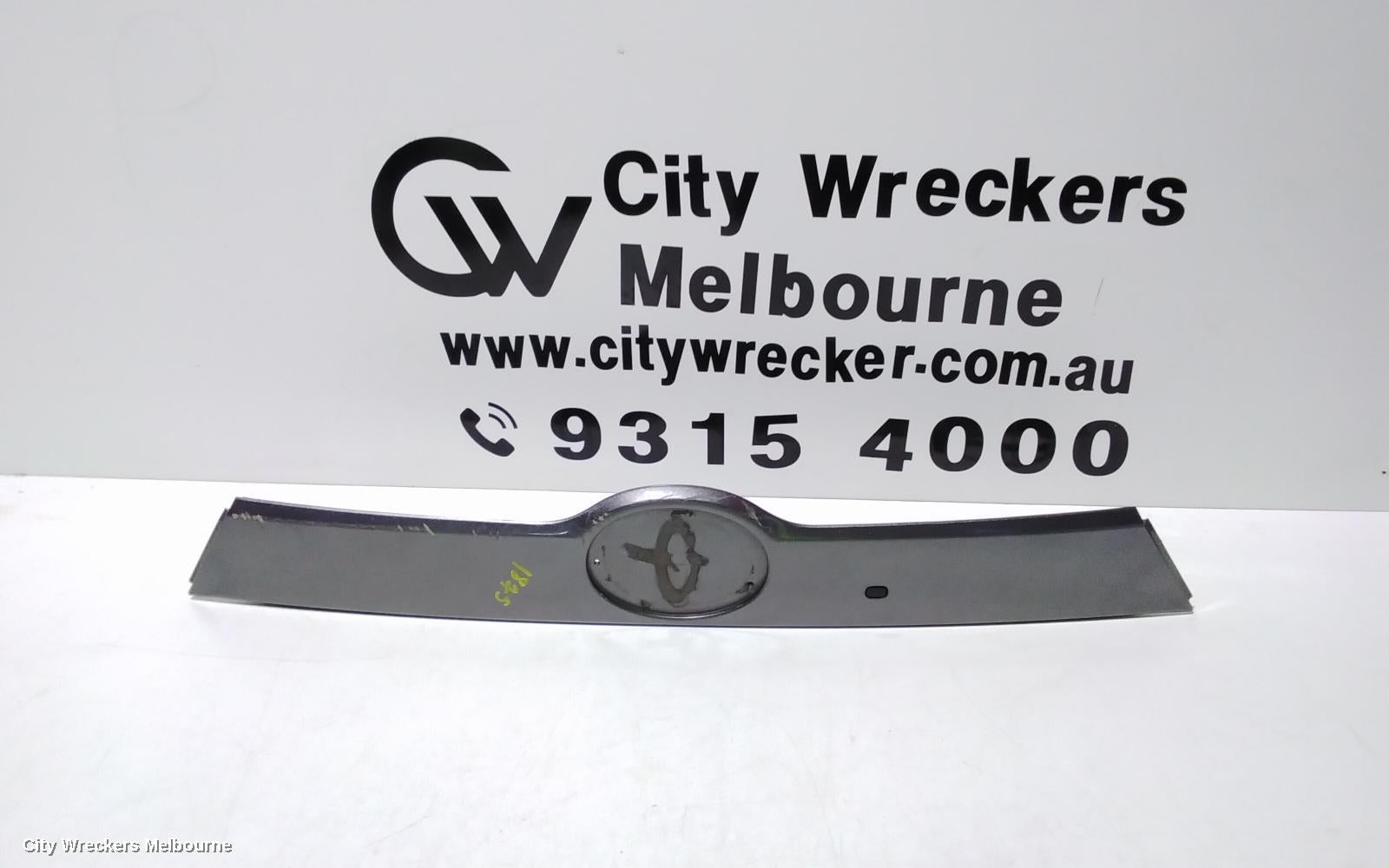 TOYOTA KLUGER REAR GARNISH, TAILGATE GARNISH (CENTRE), GX/GXL, NON POWER TAILGATE TYPE, GSU50/GSU55, 03/2014 - 02/2021 - Image 1