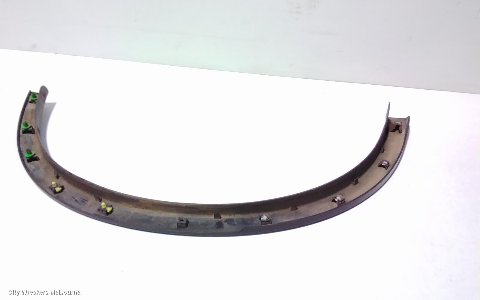 NISSAN XTRAIL WHEEL ARCH FLARE, RH REAR, T32, 02/2014 ONWARDS - Image 2