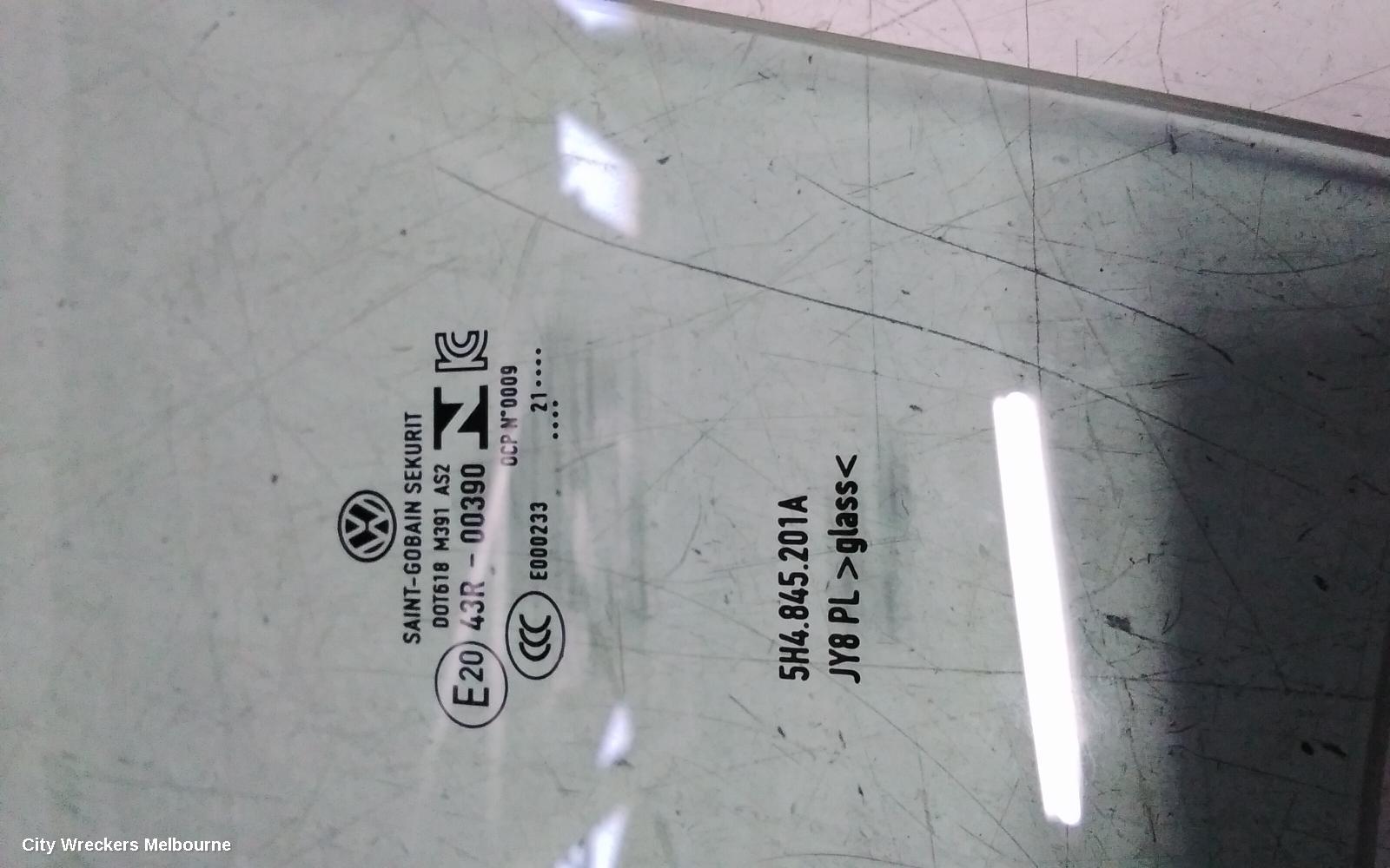 VOLKSWAGEN GOLF LEFT FRONT DOOR WINDOW, GEN 8, 09/2020 ONWARDS - Image 3