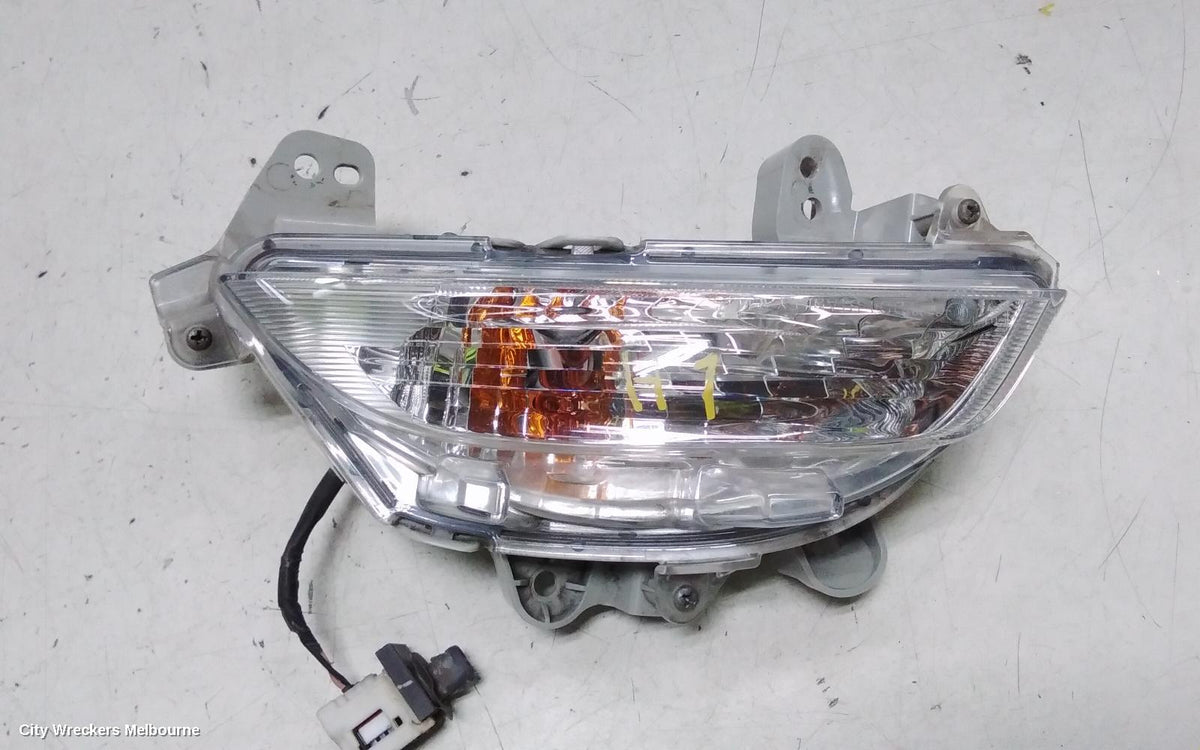 MAZDA 3 LEFT INDICATOR/FOG/SIDE, BUMPER FLASHER, BM, 11/2013 - 05/2016 - Image 2