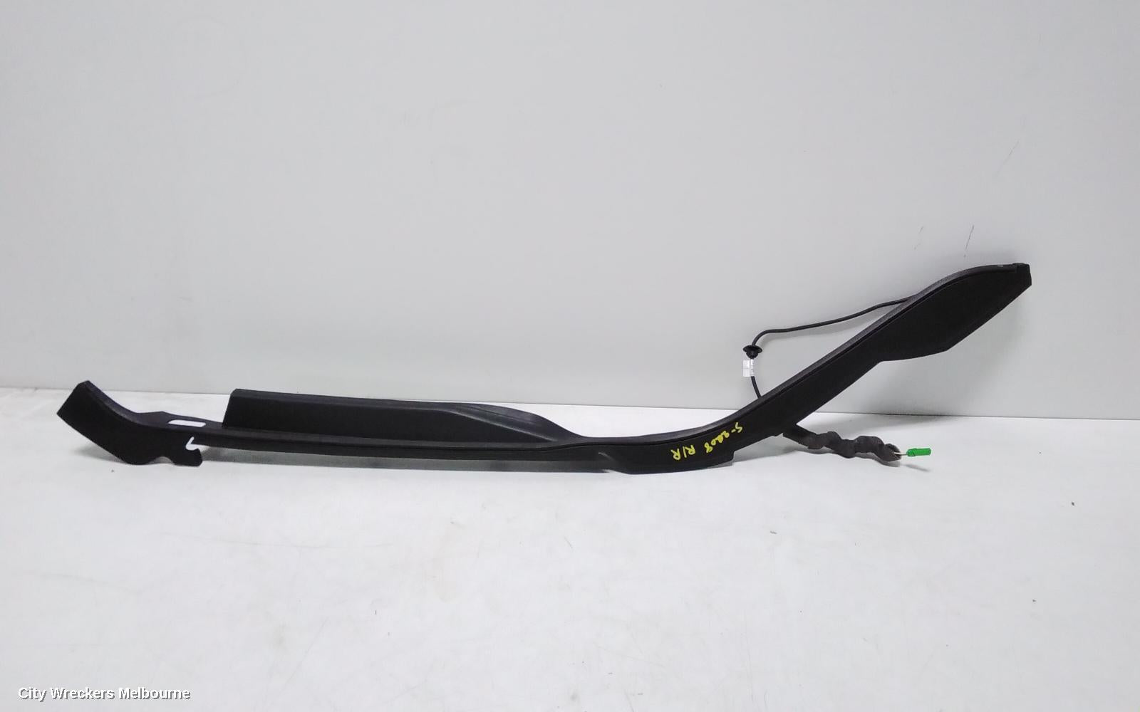 LAND ROVER RANGEROVER SPORT, L494, 12/2013 - 04/2022, TAILGATE SENSOR RIGHT   P/N CPLA-406A76 : 111846 - Image 2