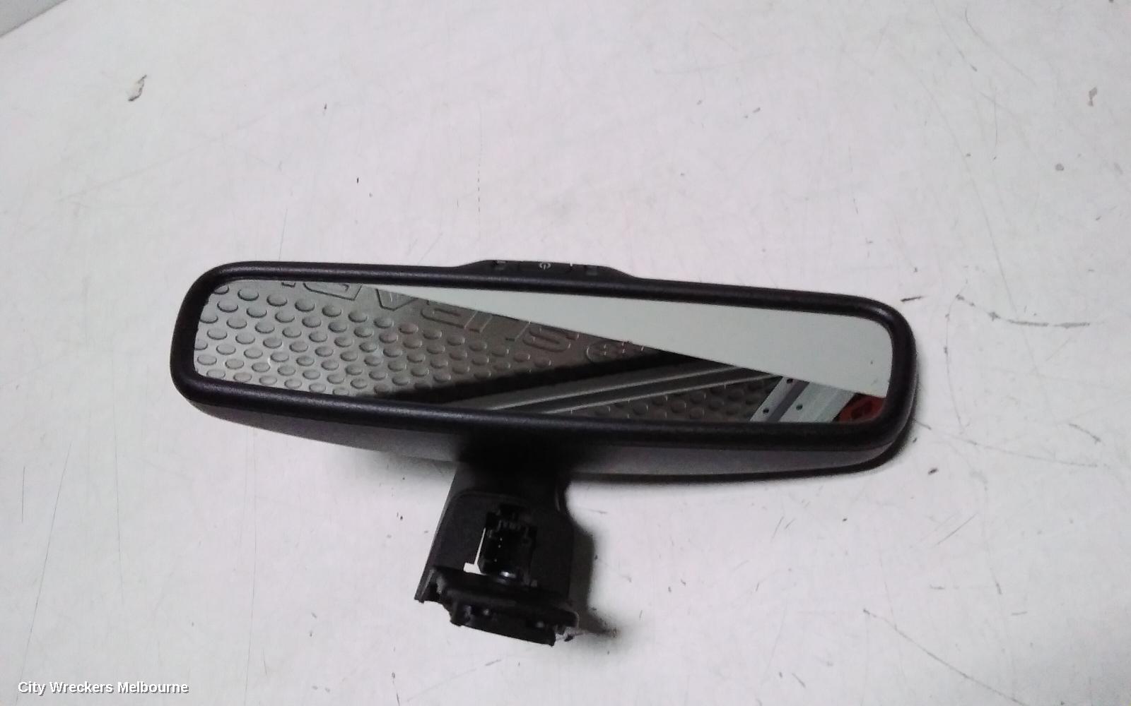 HOLDEN CAPTIVA INTERIOR MIRROR, CG SERIES 2, W/ SENSOR TYPE, 03/2011 - 06/2018 - Image 1