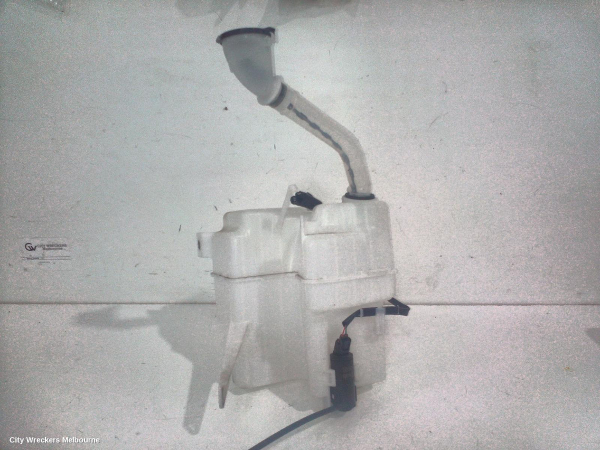 TOYOTA CAMRY WASHER BOTTLE, XV70, 09/2017 - 05/2024 - Image 3