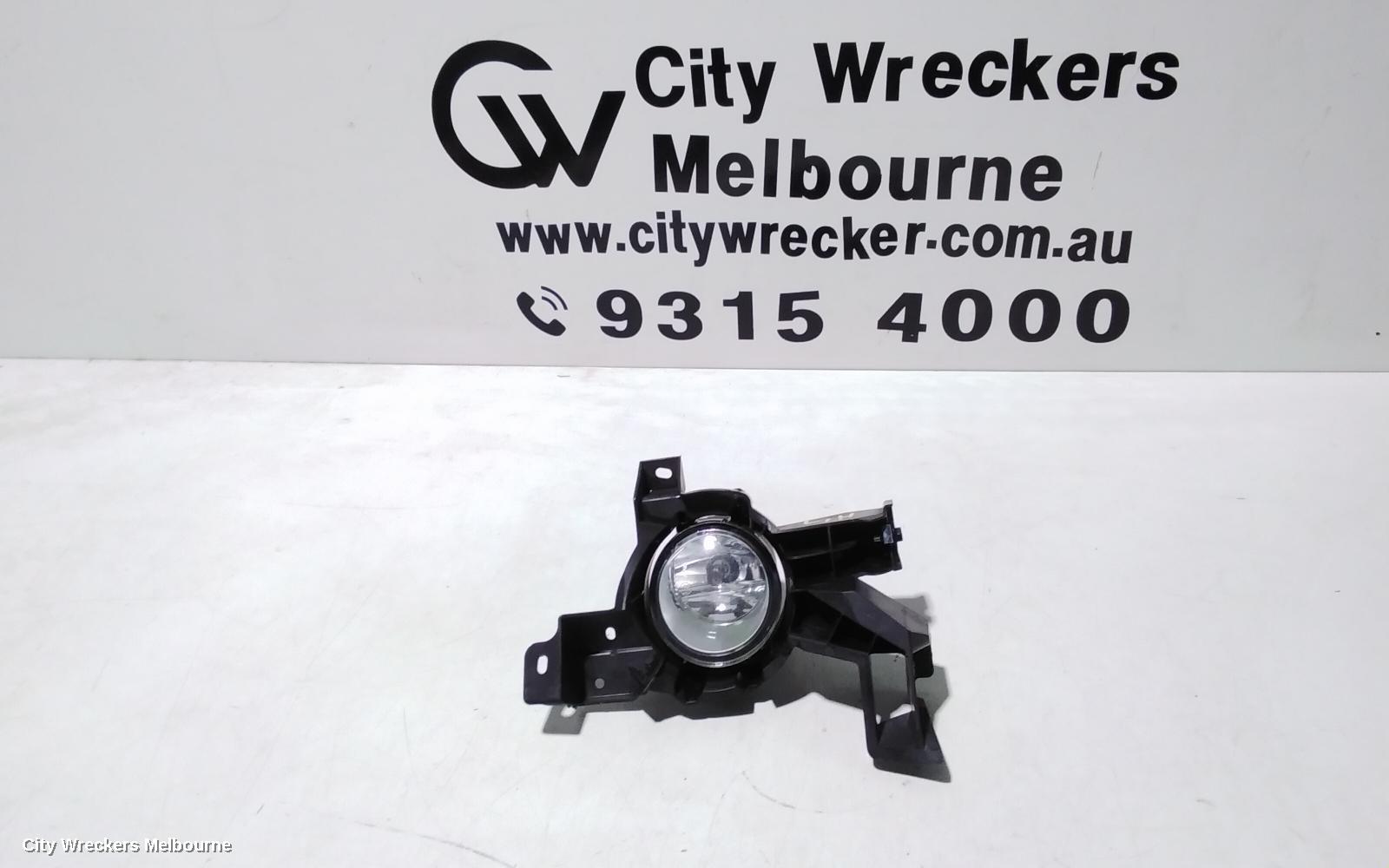 TOYOTA TARAGO LEFT INDICATOR/FOG/SIDE, BUMPER FOGLAMP, ACR50R, 03/2006 - 06/2020 - Image 1