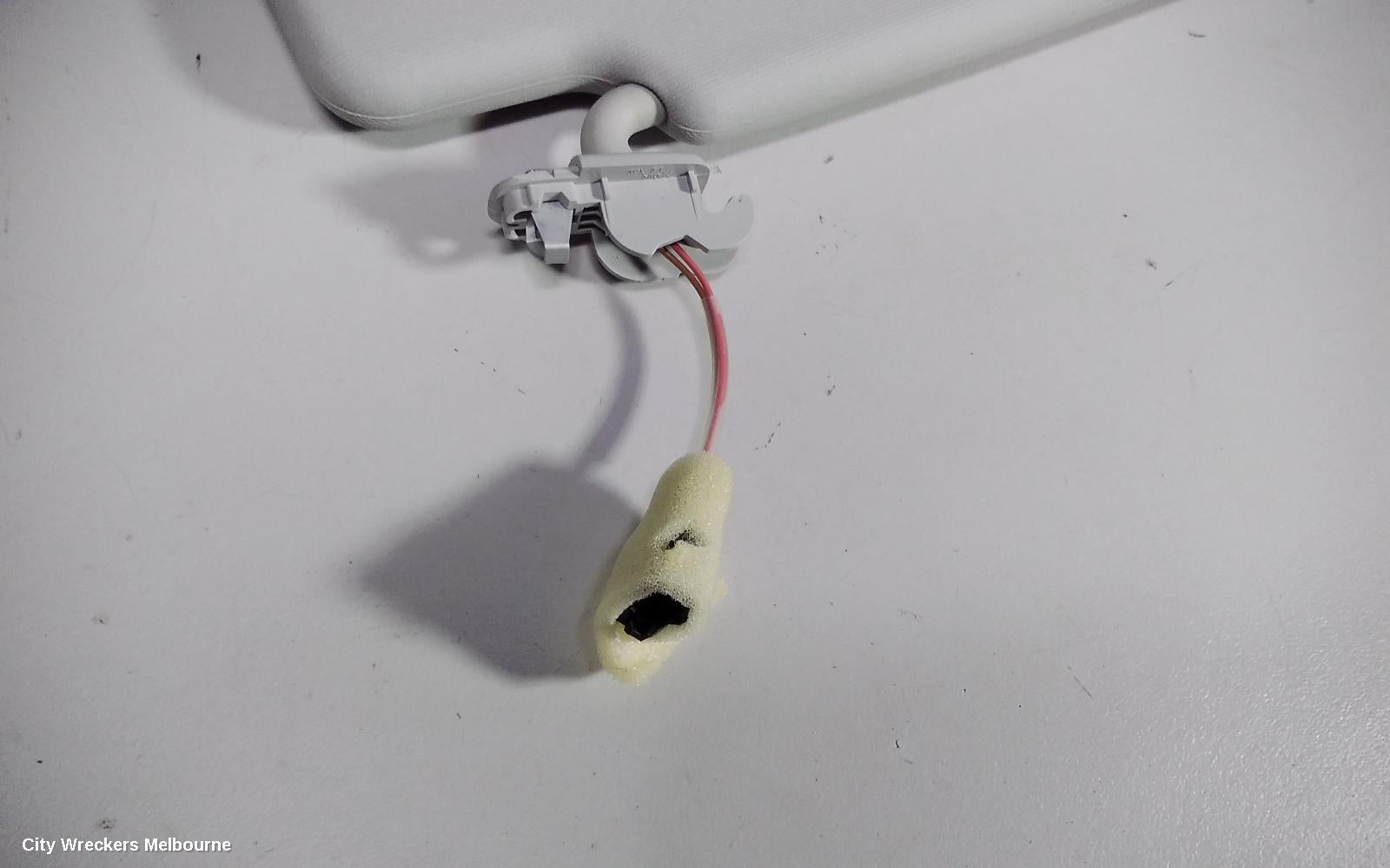 VOLKSWAGEN POLO SUNVISOR, 6R, LH SIDE, 05/2010 - 09/2017 - Image 3