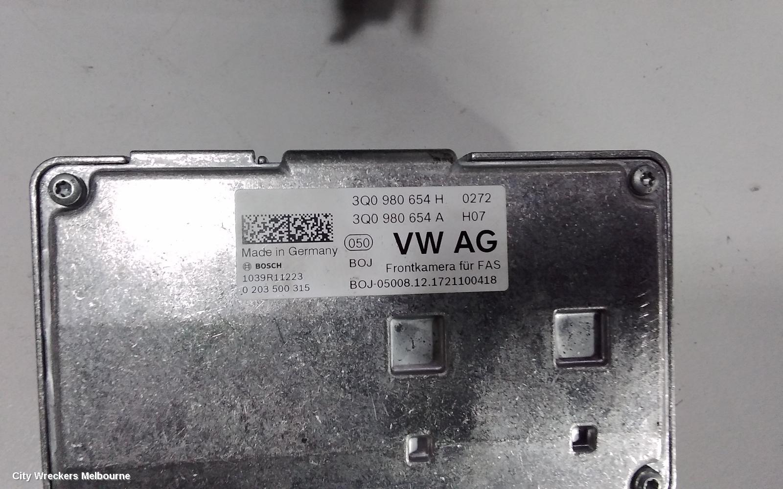 VOLKSWAGEN TIGUAN INTERIOR MIRROR, 5NA, 06/2016 - 02/2024 - Image 3