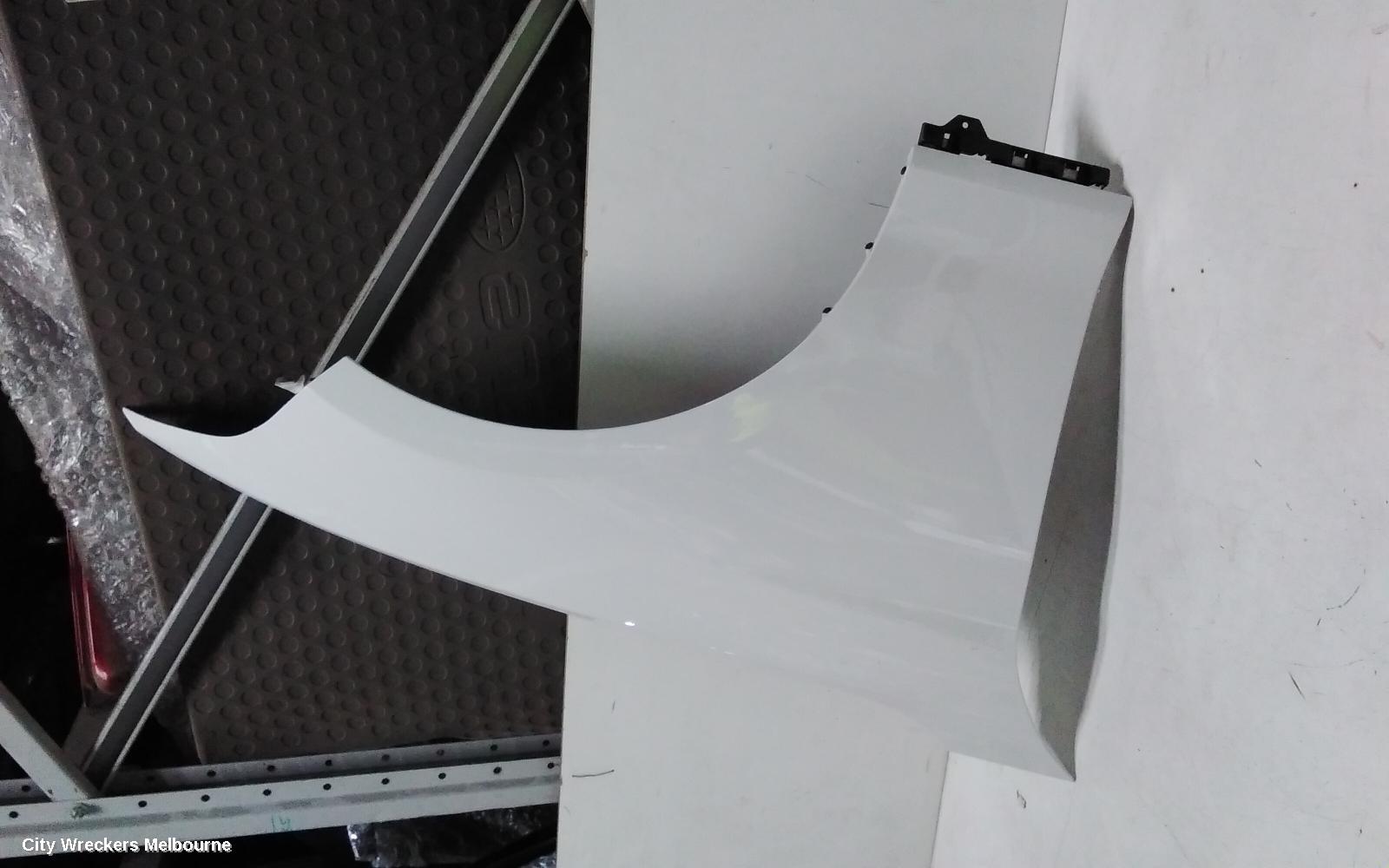 BMW 1 SERIES RIGHT GUARD, F20, HATCH, 06/2011 - 05/2019 - Image 1