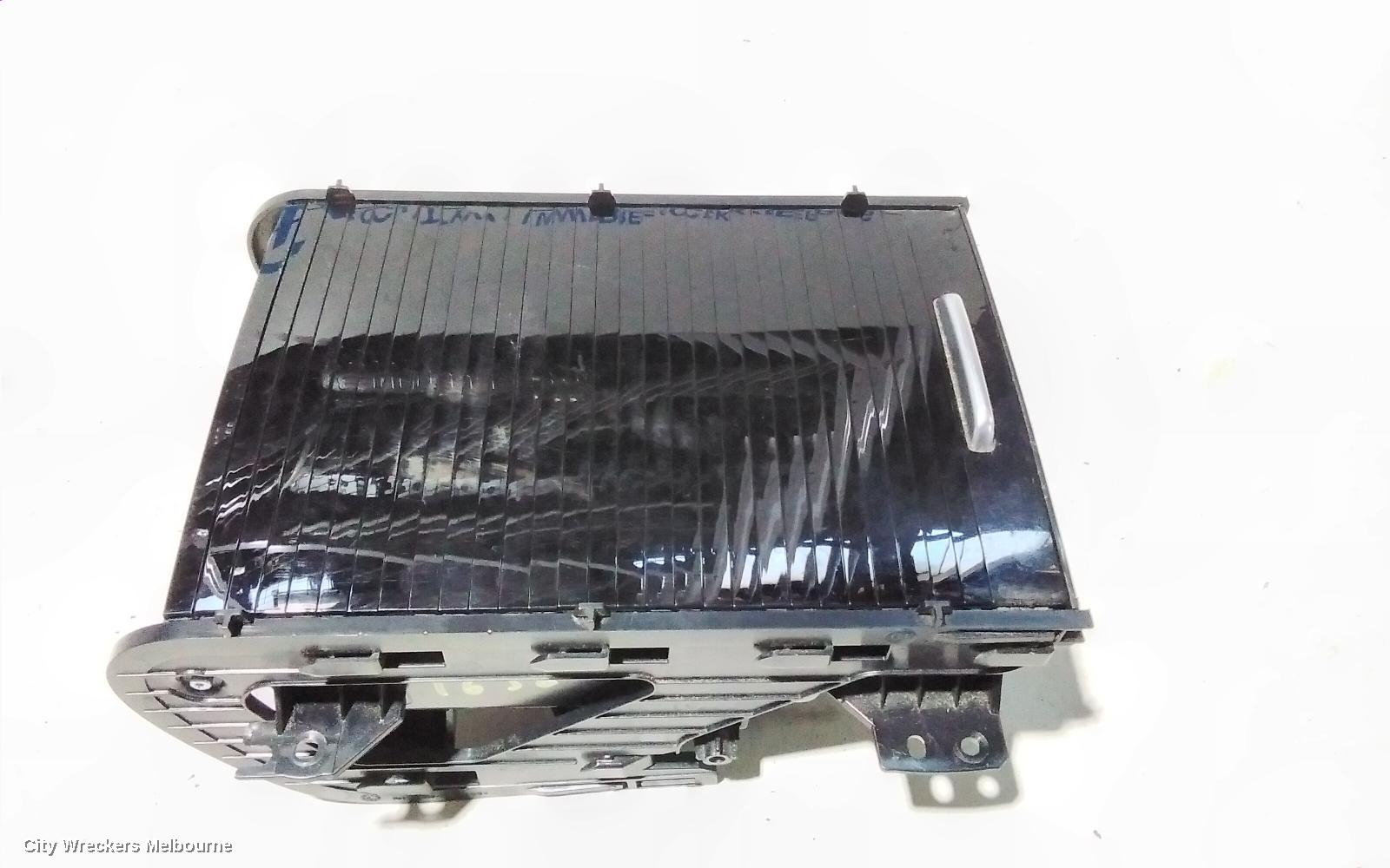 LAND ROVER RANGEROVER EVOQUE, L538, 11/2011 - 01/2019, CUP HOLDER: 84063 - Image 3
