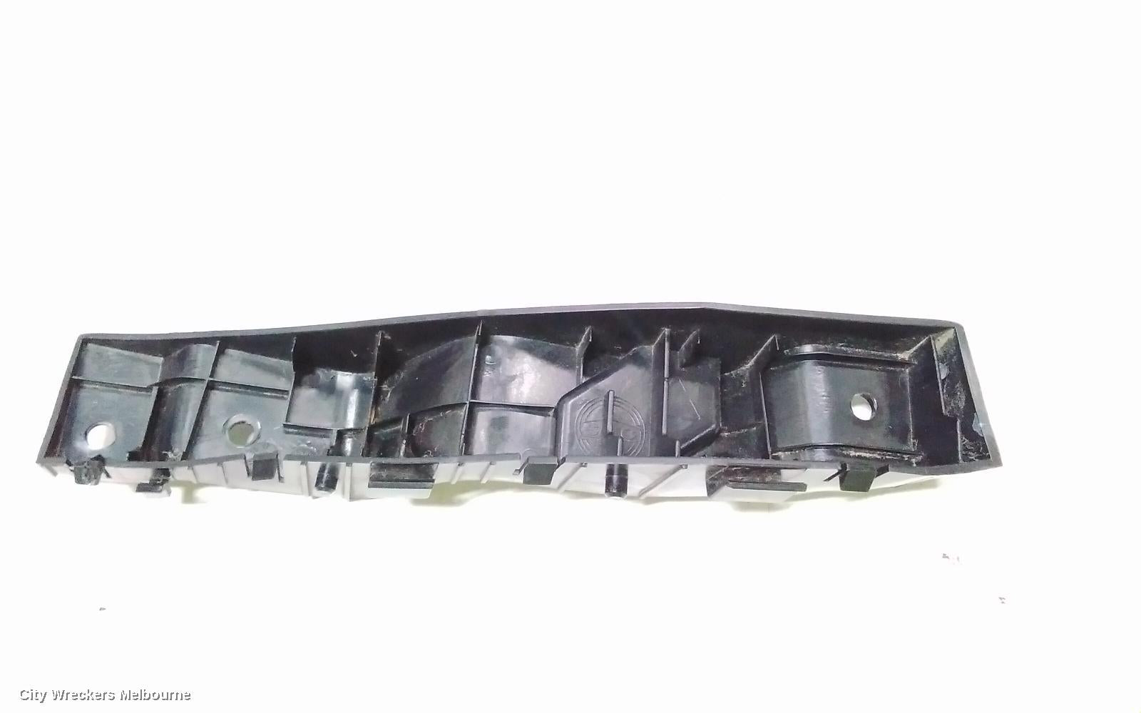 LDV G10, SV7A/SV7C, WAGON/VAN, 04/2015 ONWARDS, RHF BAR BRAKET: 112563 - Image 2