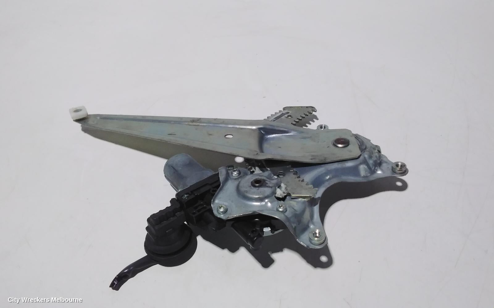 TOYOTA RAV4 RIGHT REAR WND REG/MOTOR, XA40, 12/2012 - 11/2018 - Image 2