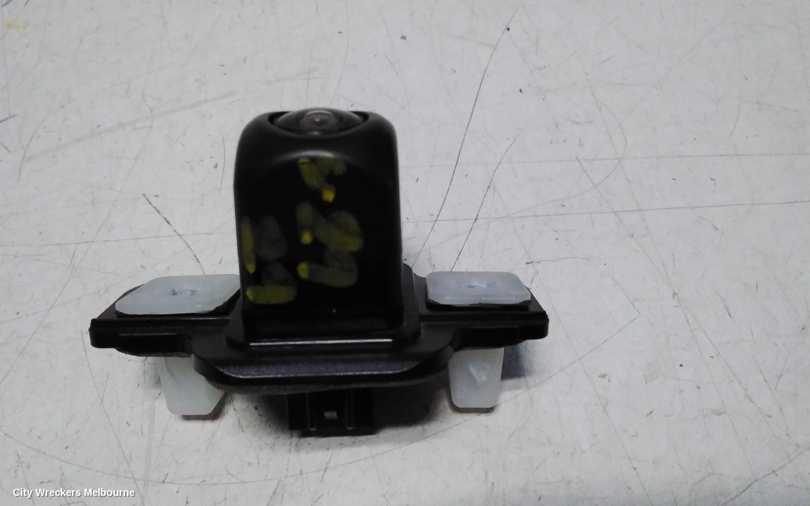 TOYOTA COROLLA CROSS REVERSE CAMERA, XG10, REVERSE CAMERA (TAILGATE MOUNTED), 01/2022 ONWARDS - Image 1
