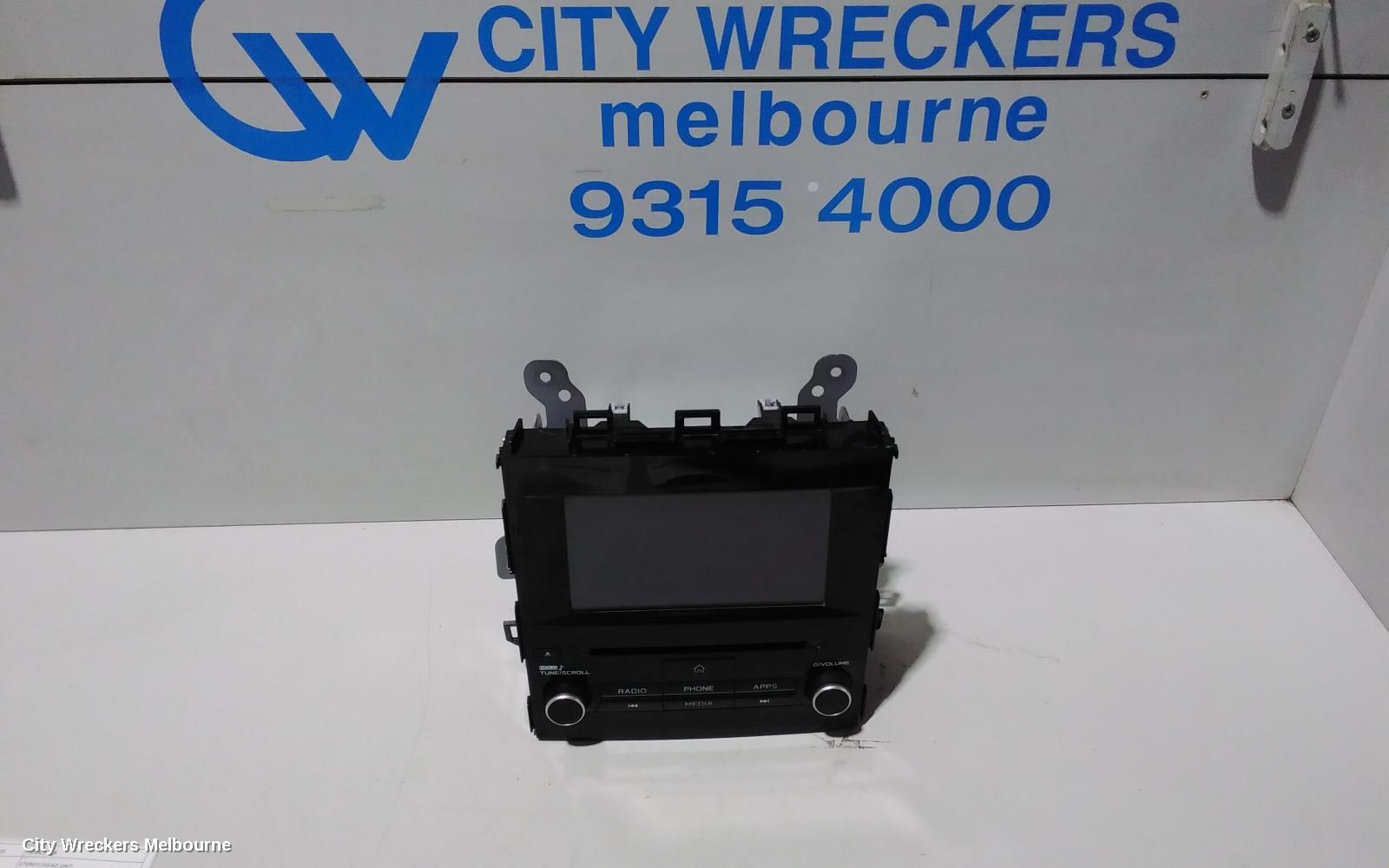 SUBARU FORESTER RADIO/CD/DVD/SAT/TV, 6.5IN TOUCHSCREEN, SK, 08/2018 ONWARDS - Image 1