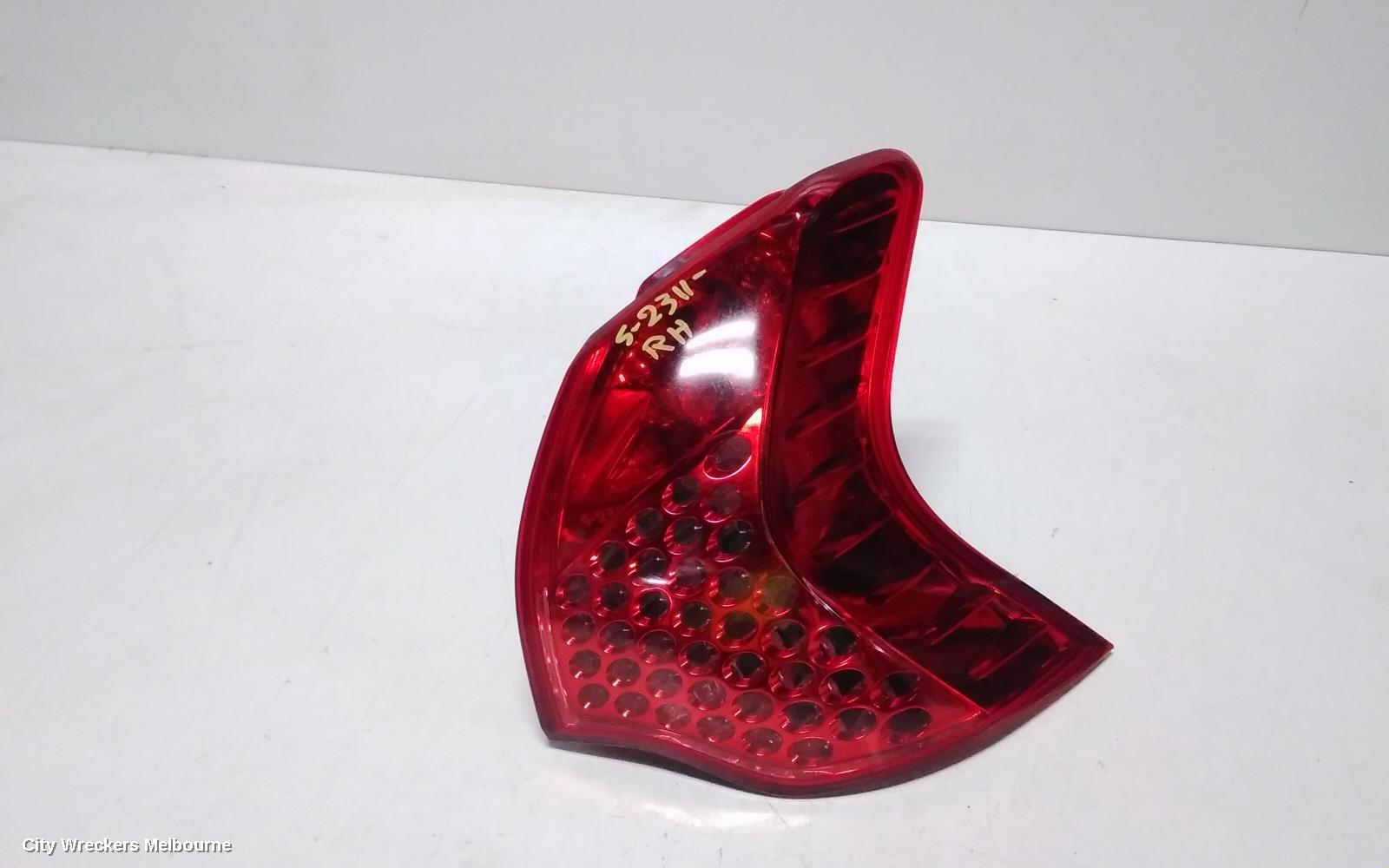 PEUGEOT 3008 RIGHT TAILLIGHT, T8, IN BODY, 05/2010 - 12/2014 - Image 1
