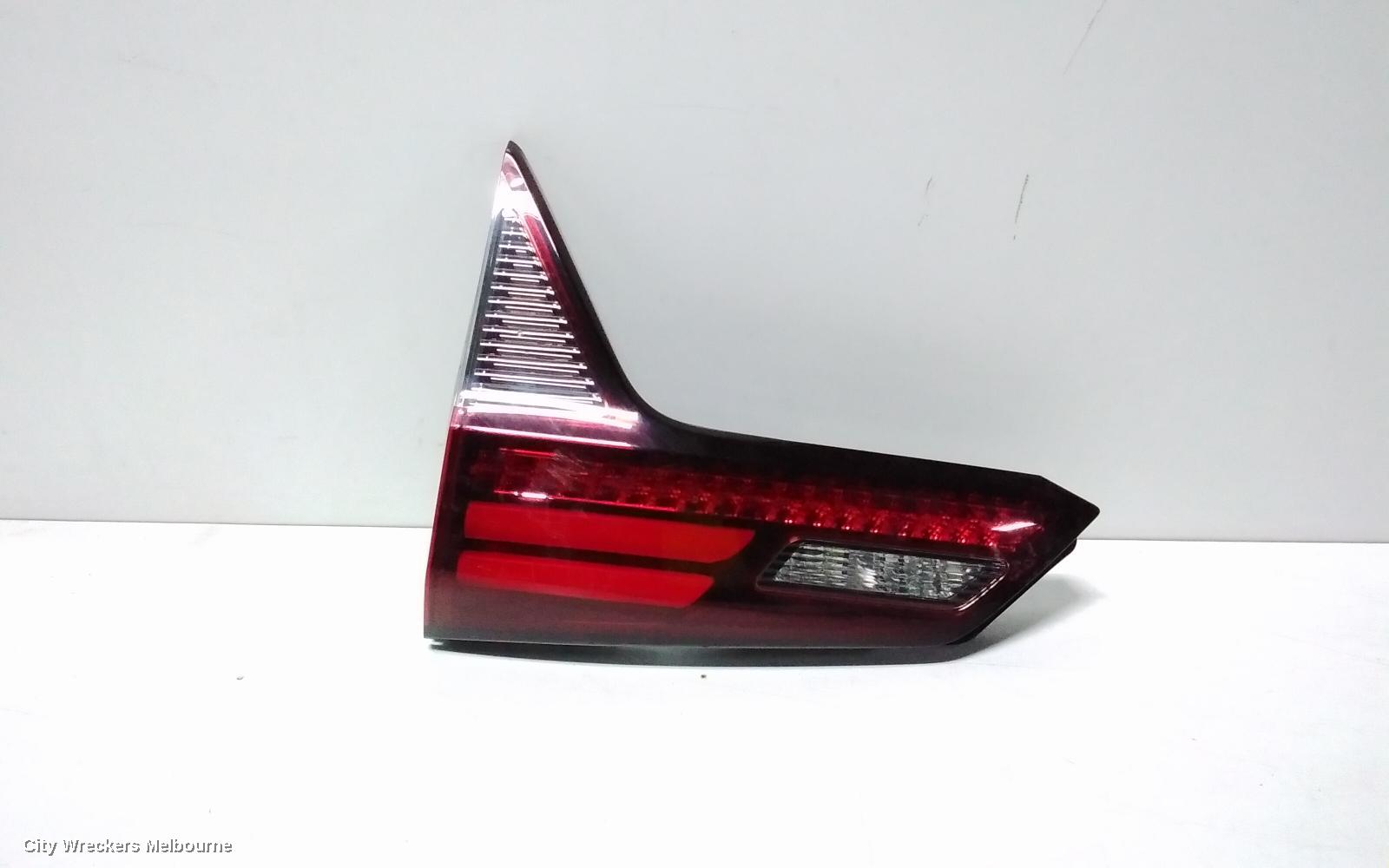 HONDA HRV REAR GARNISH, TAILGATE LAMP (RH SIDE), RU5, VTI-S/VTI-LX/RS, LED, OPTICAL GUIDE TYPE, 07/2018 - 10/2021 - Image 2