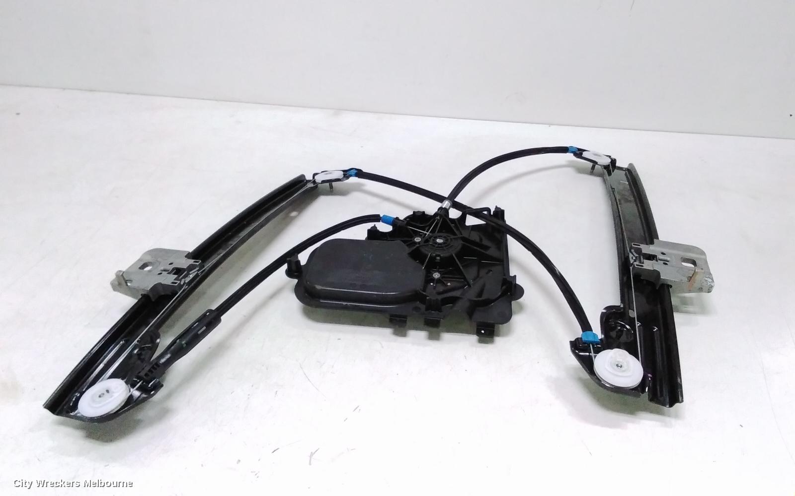 TESLA MODEL 3 LEFT FRONT WINDOW REG/MOTOR, 1ST GEN, 06/2019 ONWARDS - Image 1