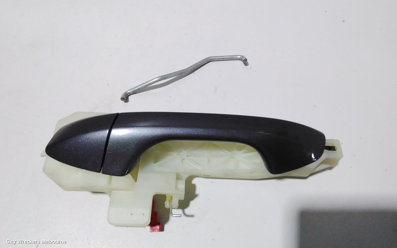 KIA RIO DOOR HANDLE, YB, OUTER, LH FRONT, 12/2016 - 06/2023 - Image 3