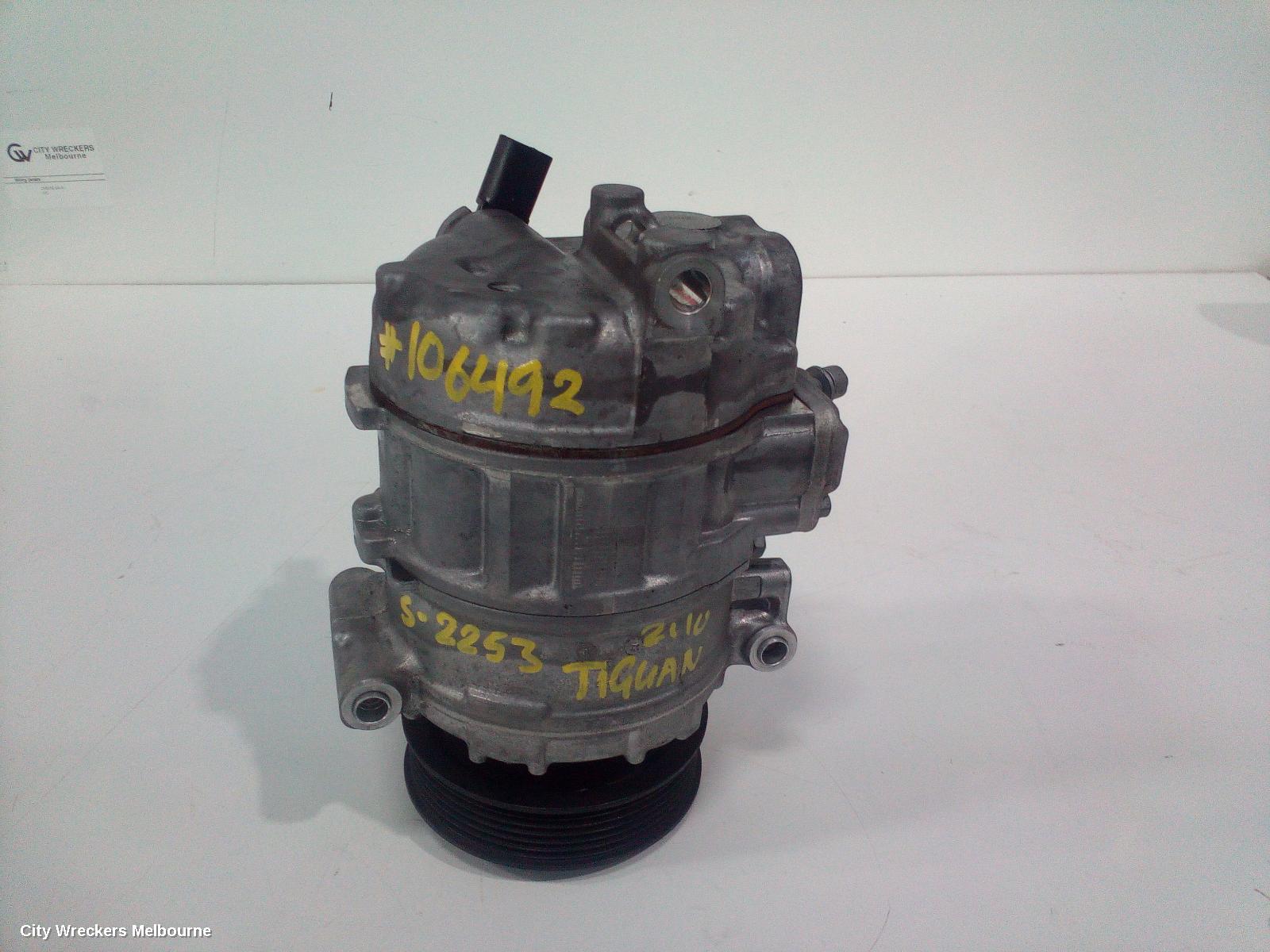 VOLKSWAGEN TIGUAN A/C COMPRESSOR, 5N, PETROL, DENSO BRAND (7SEU17C), 05/2008 - 08/2016 - Image 1