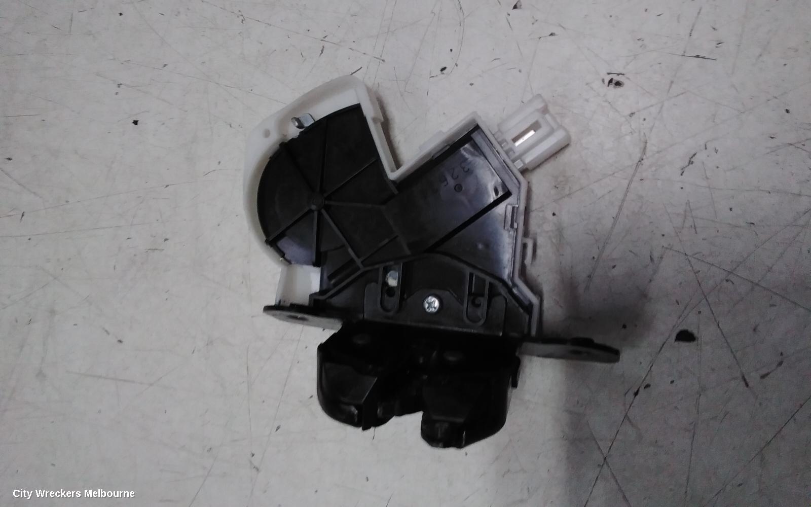 SUZUKI S-CROSS DOOR/BOOT/GATE LOCK, JY, TAILGATE, 09/2013 - 05/2022 - Image 3