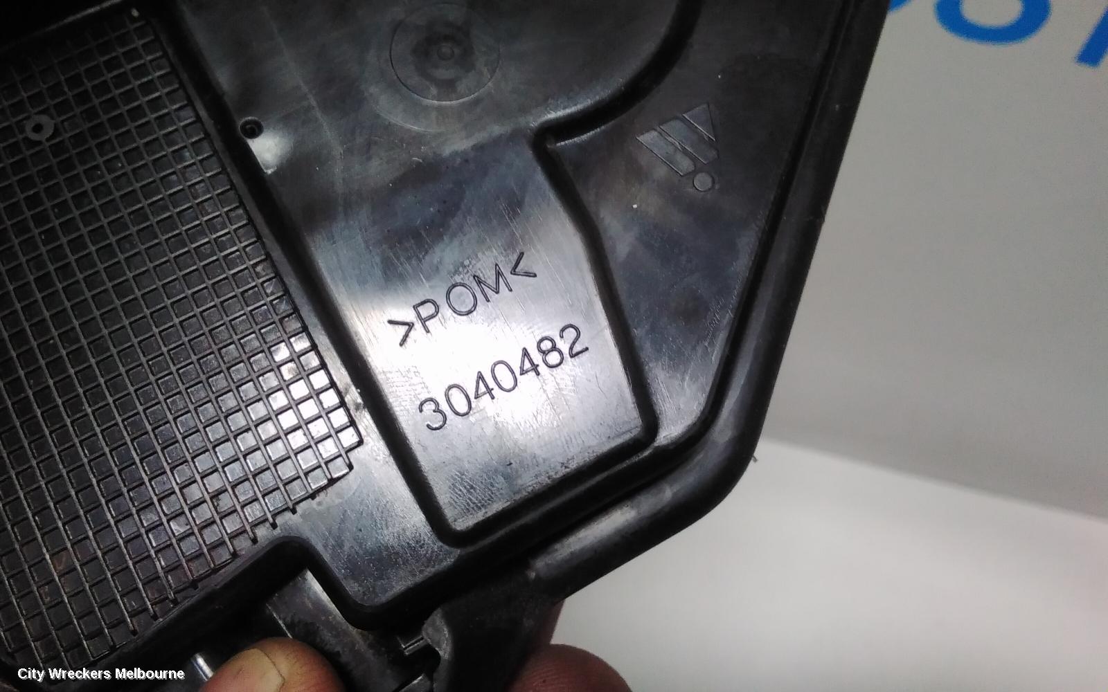 RENAULT KALEOS DOOR/BOOT/GATE LOCK, RIGHT REAR DOOR LOCK, XZG, 05/2016 ONWARDS - Image 2