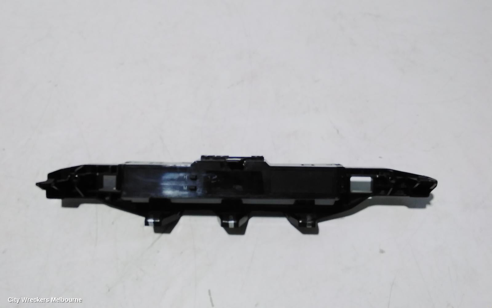 TOYOTA KLUGER CLOCK, XU50 SERIES, 03/2014 - 02/2021 - Image 2
