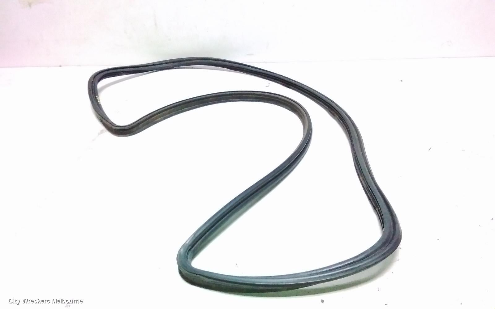 HONDA ACCORD SEAL, TAILGATE RUBBER SEAL : 145991 - Image 1
