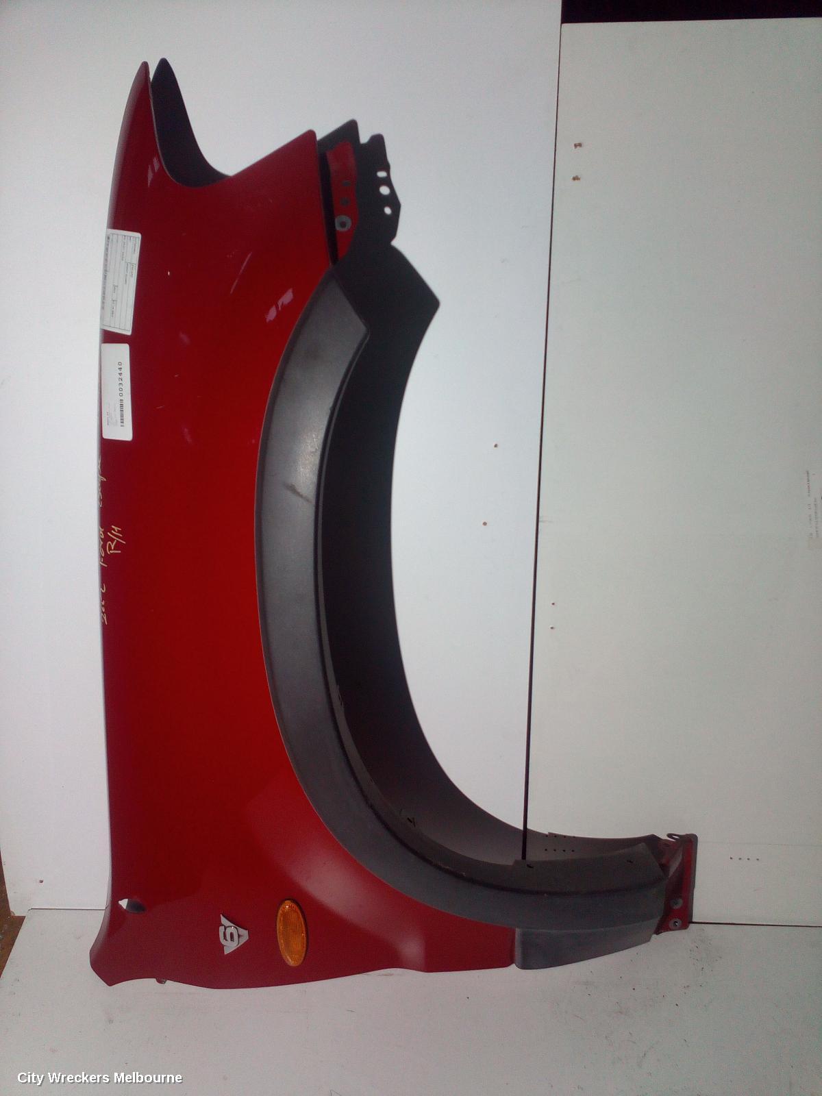 FORD ESCAPE RIGHT GUARD, BA, 02/2001 - 03/2003 - Image 3