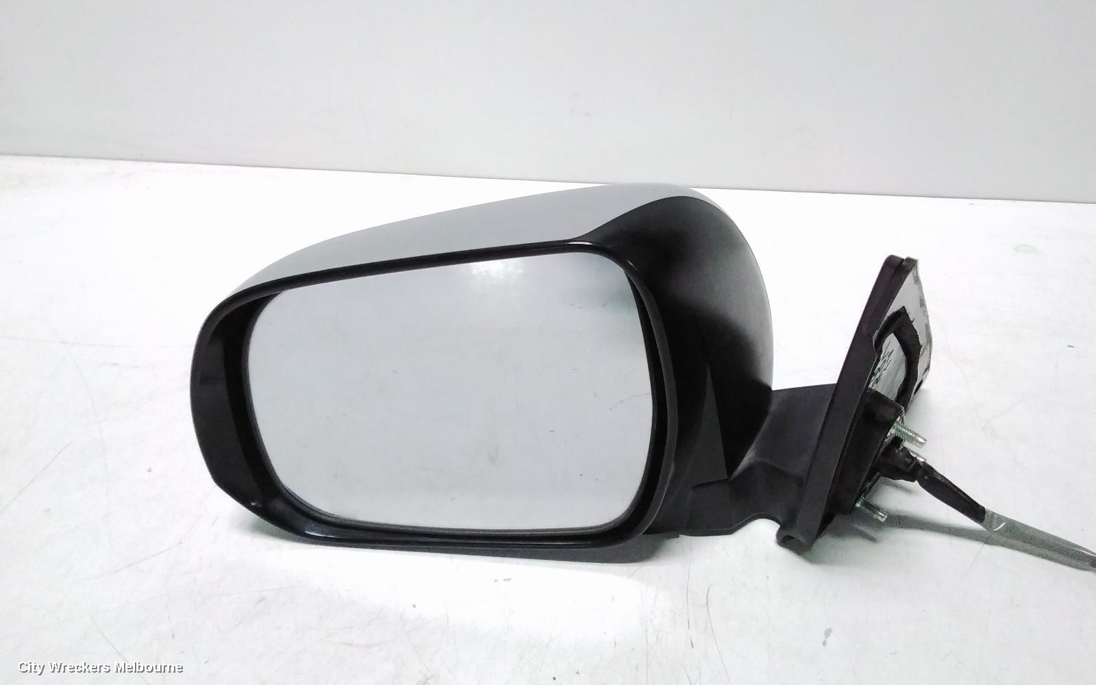 TOYOTA KLUGER LEFT DOOR MIRROR, GSU40-GSU45, 07/2010 - 02/2014 - Image 2