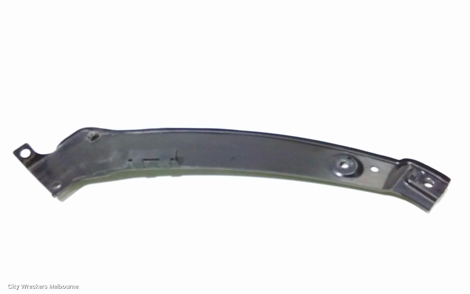 MITSUBISHI EXPRESS, SN, 03/2020 - 12/2022, LH HEADLIGHT HOLDER: 97262 - Image 3
