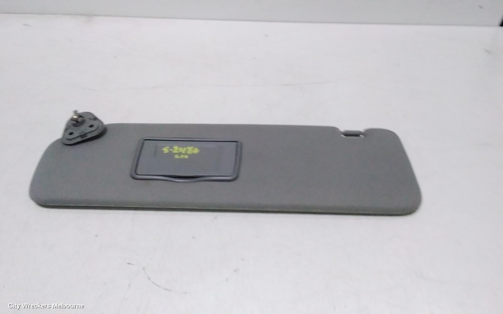 LDV G10 SUNVISOR, SV7A, LH SIDE, W/ MIRROR TYPE, WAGON, 04/2015 - 08/2022 - Image 2