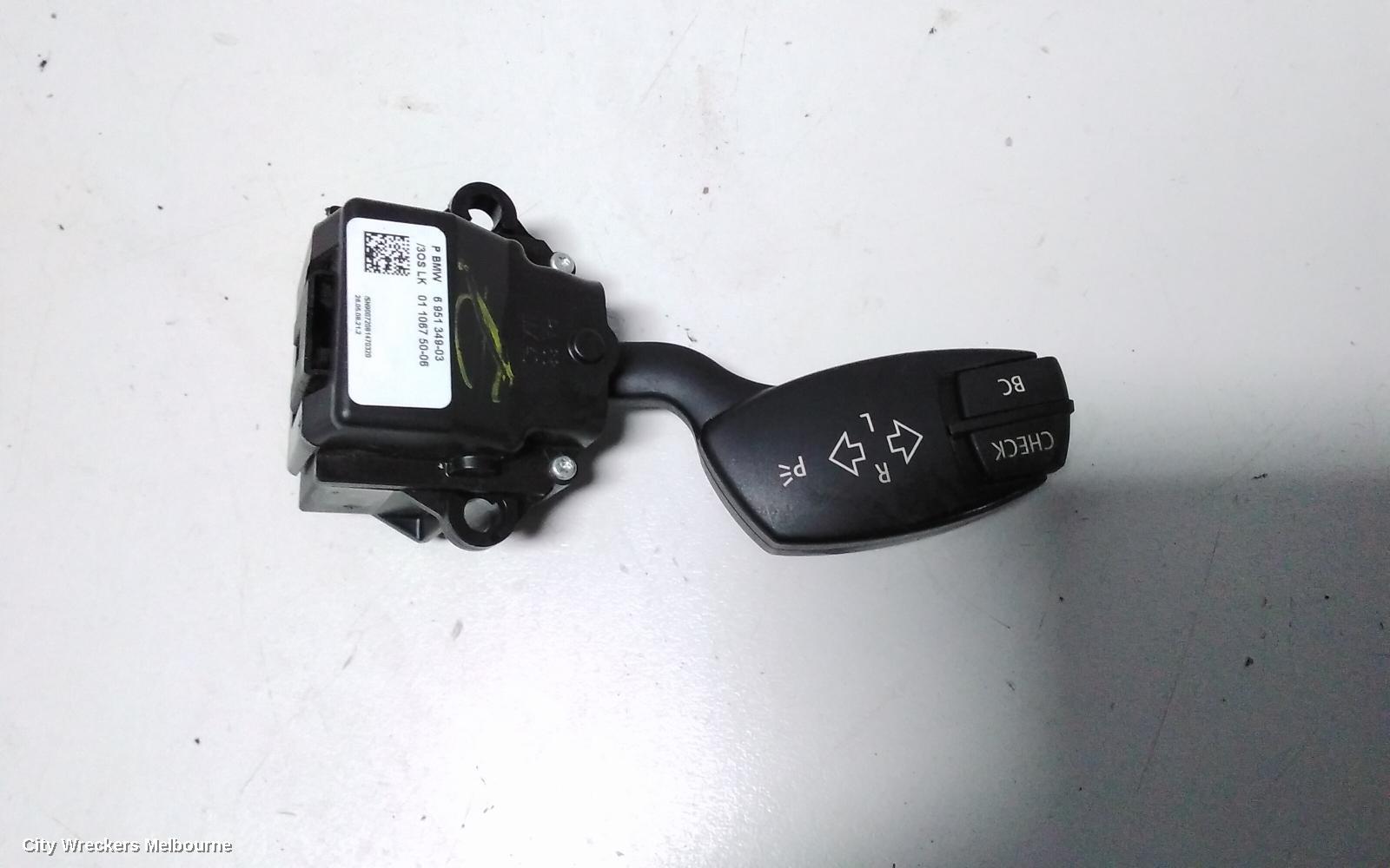 BMW 5 SERIES COMBINATION SWITCH, FLASHER SWITCH, E60/E61, 09/2005 - 04/2010 - Image 1