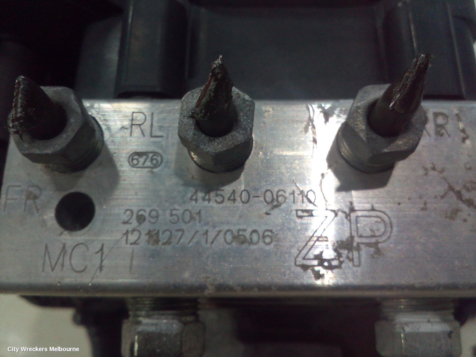 TOYOTA CAMRY ABS PUMP/MODULATOR, ASV50, STANDARD (NON HYBRID), P/N 4454006110, 12/2011 - 05/2015 - Image 3
