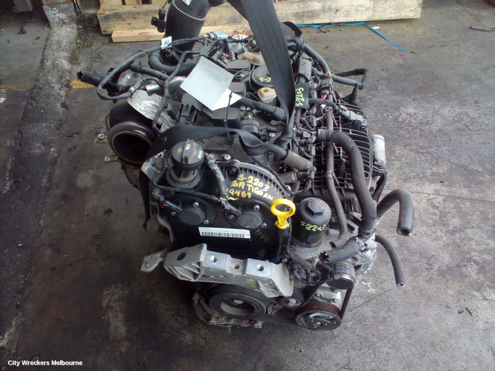 VOLKSWAGEN TIGUAN ENGINE, PETROL, 2.0, TURBO, CZPA CODE, 5NA, 06/2016 ONWARDS - Image 1